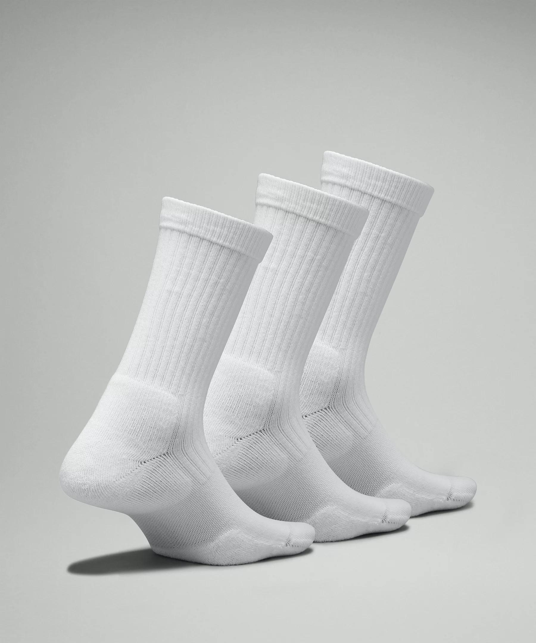 Women's Daily Stride Ribbed Comfort Crew Socks *3 Pack Product Image