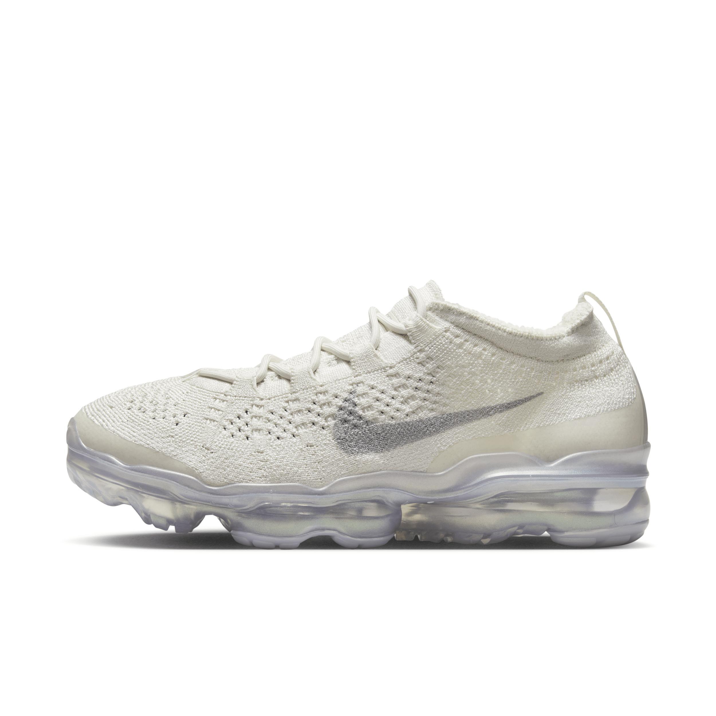 Nike Women's Air VaporMax 2023 Flyknit Shoes Product Image