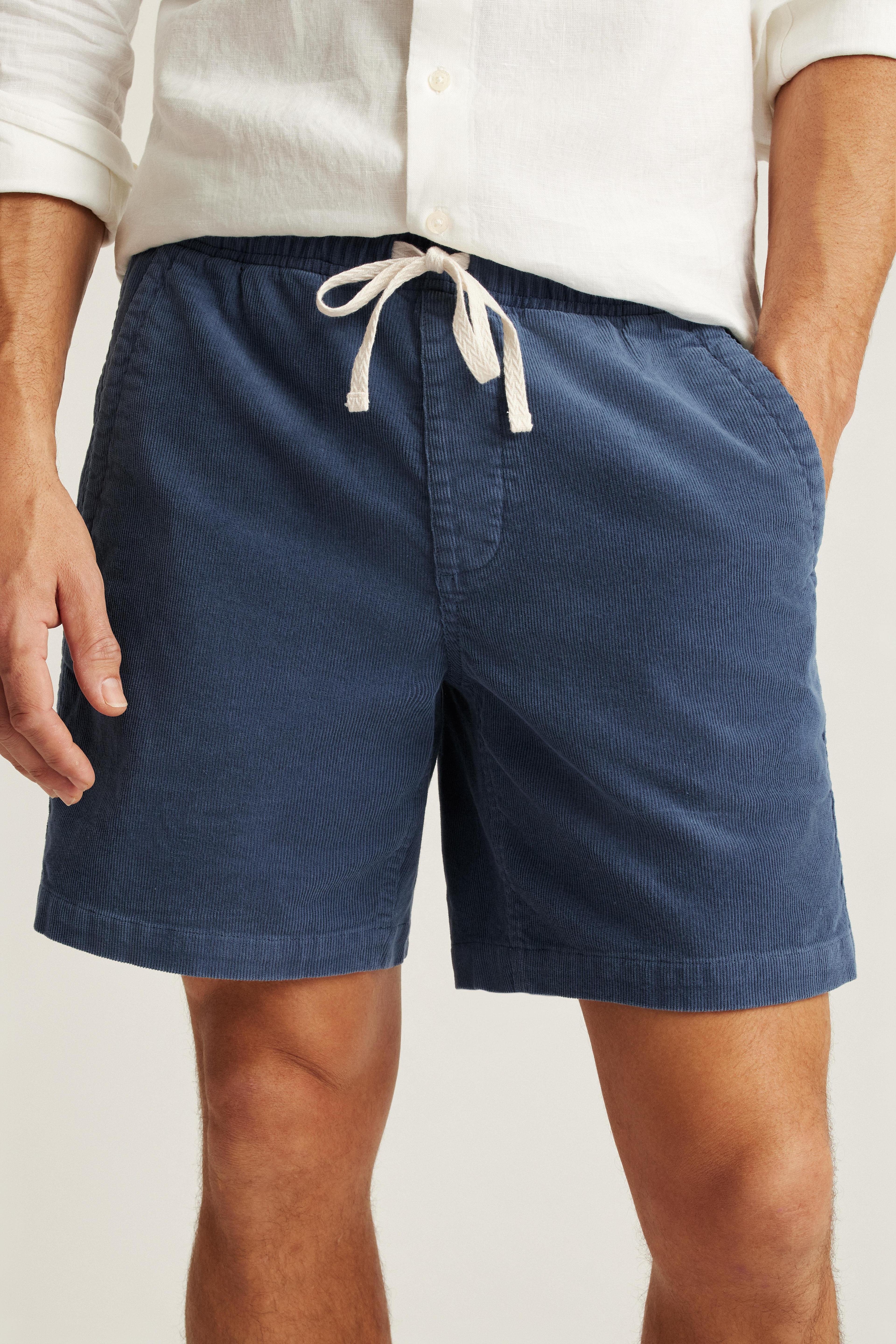 Nomad Short Product Image