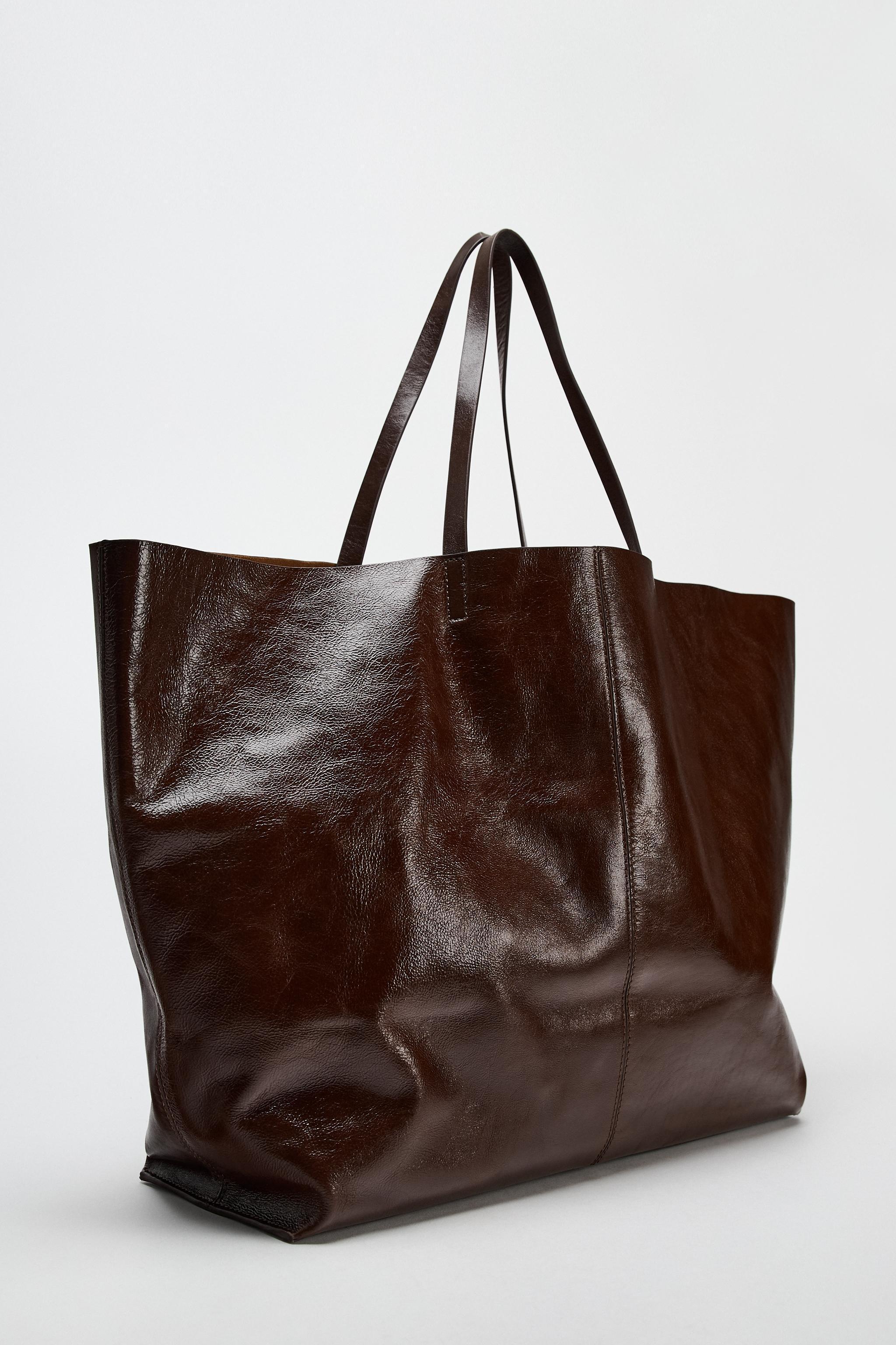 MAXI LEATHER TOTE BAG Product Image