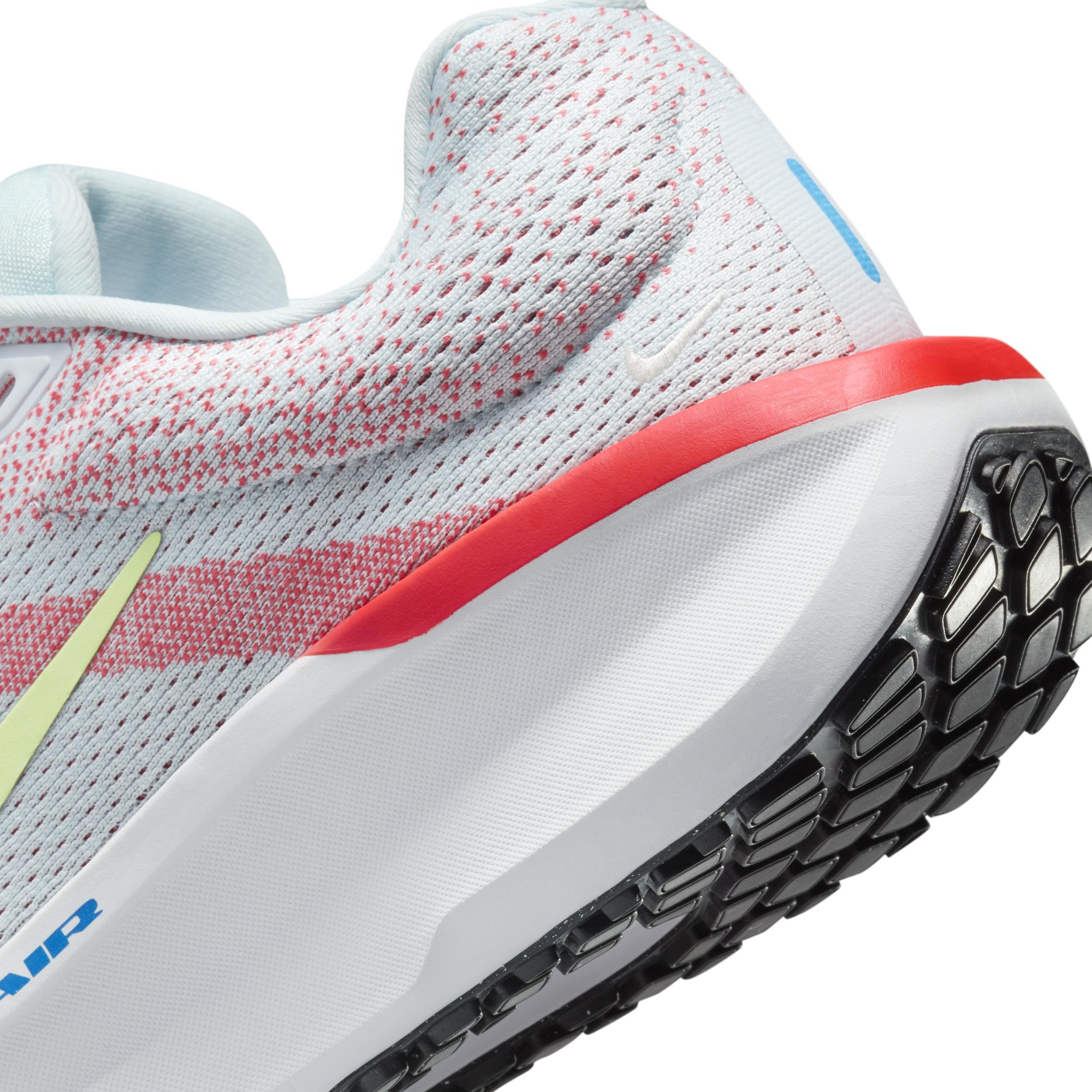 Nike Winflo 11 Womens Road Running Shoes Product Image