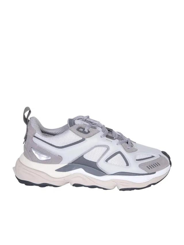 AXEL ARIGATO Satellite Runner Leather Sneakers In White Product Image