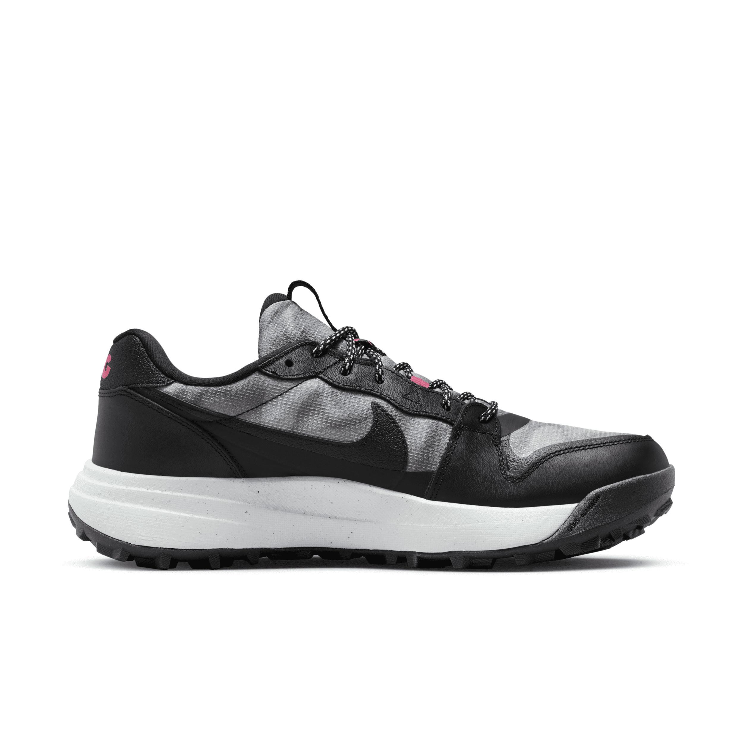 Men's Nike ACG Lowcate SE Shoes Product Image