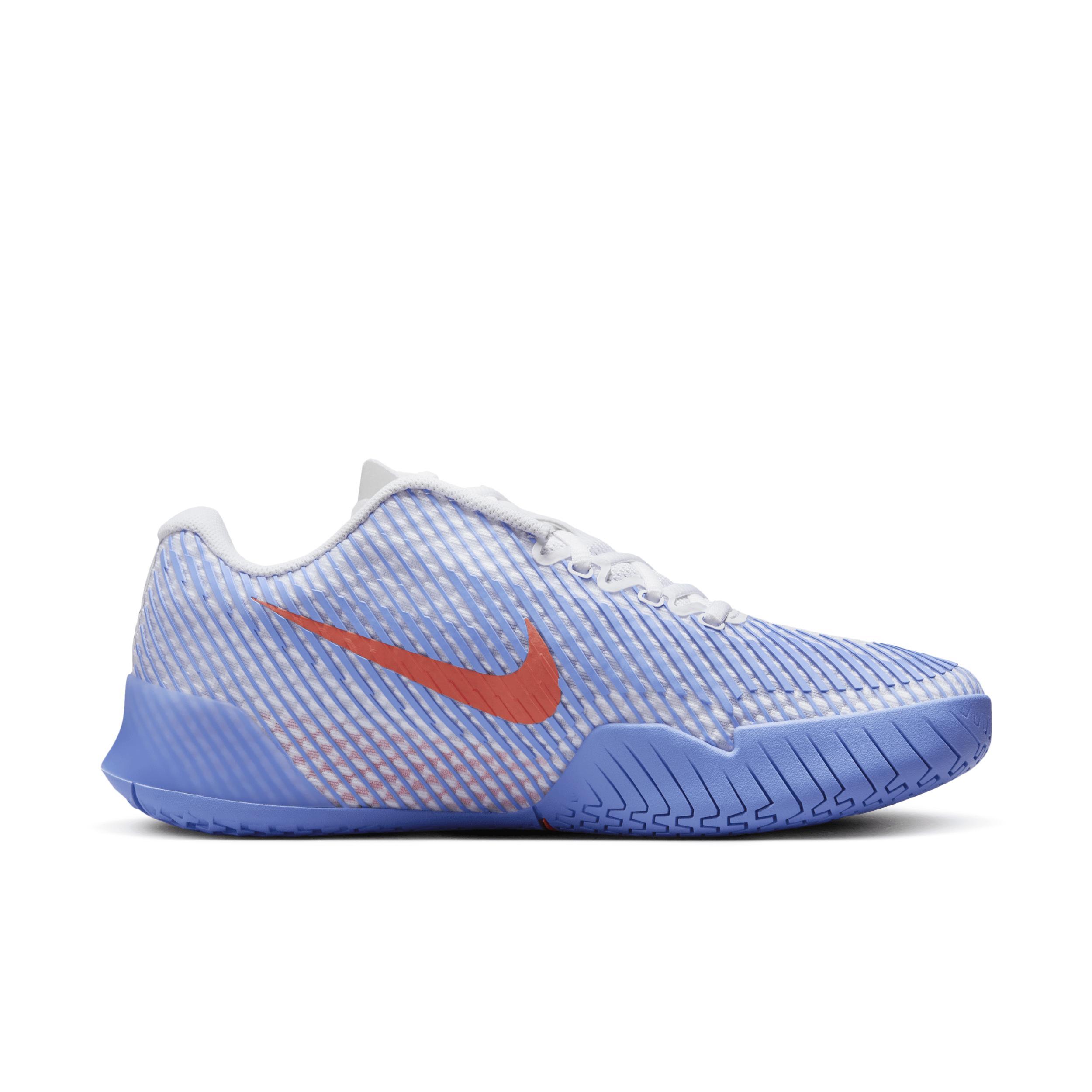 Nike Women's Court Air Zoom Vapor 11 Hard Court Tennis Shoes Product Image