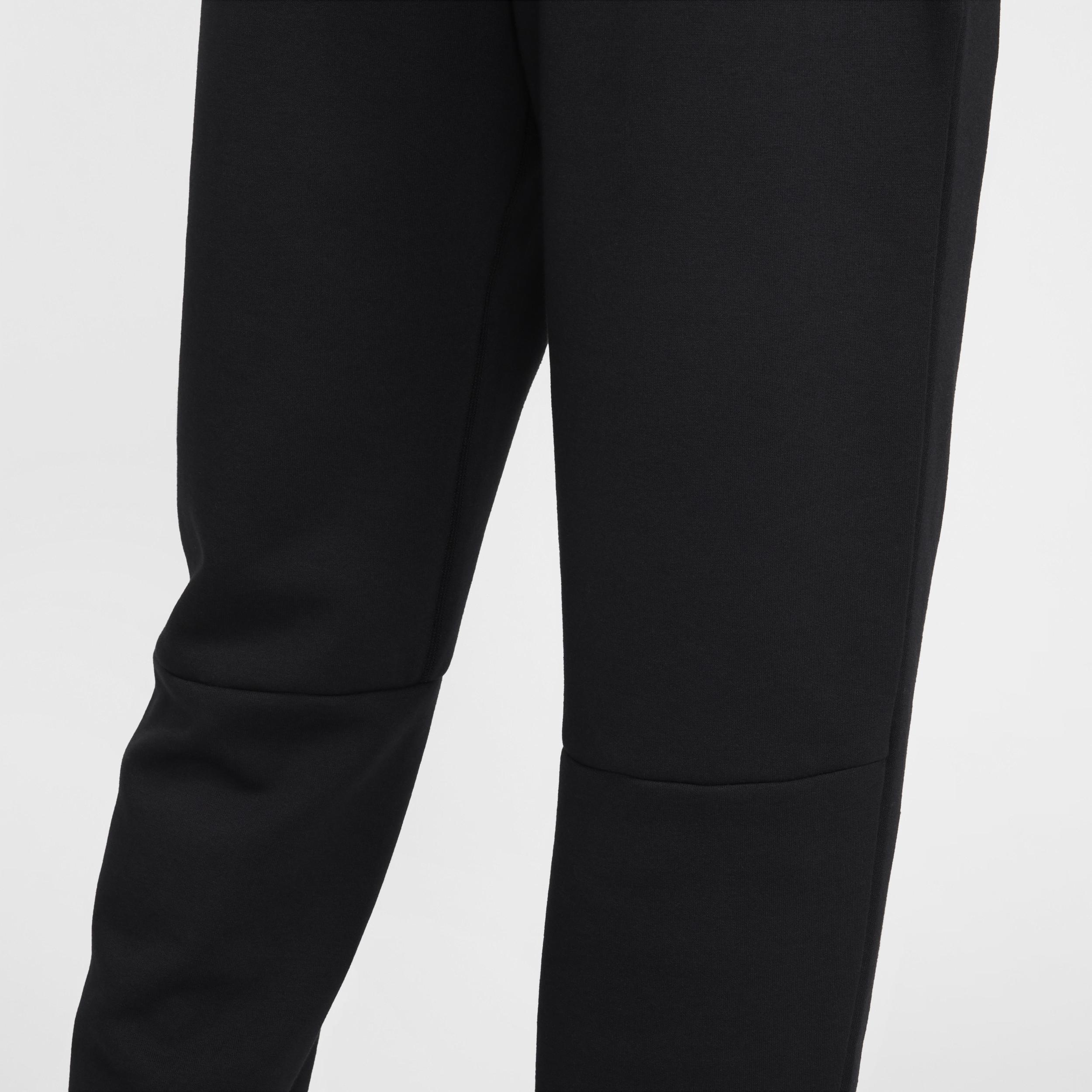 Nike Men's Primary Dri-FIT UV Tapered Versatile Pants Product Image