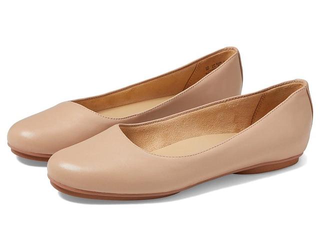 Naturalizer Maxwell (Barely Nude) Women's Shoes Product Image