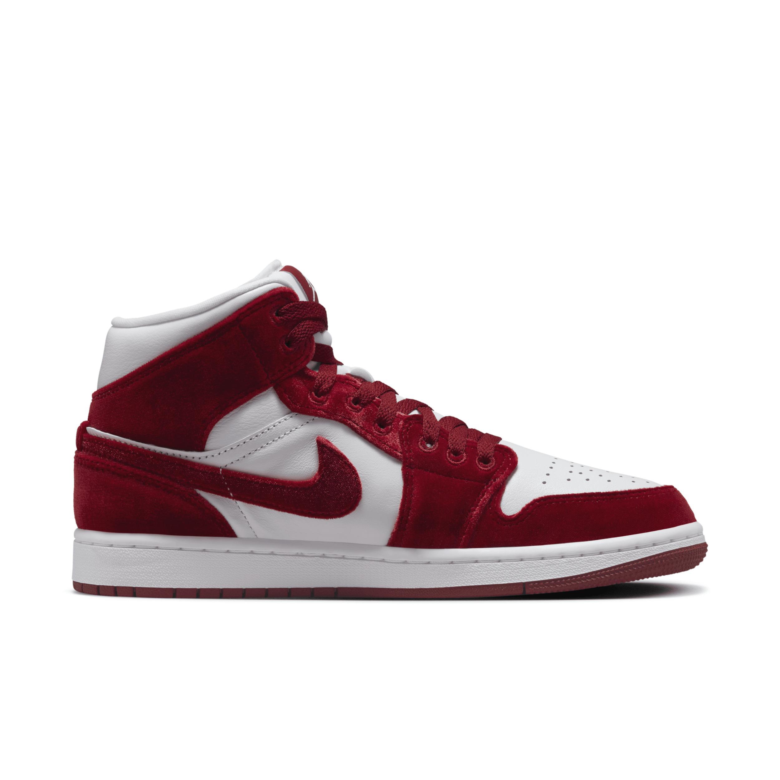 Womens Air Jordan 1 Mid SE Shoes Product Image