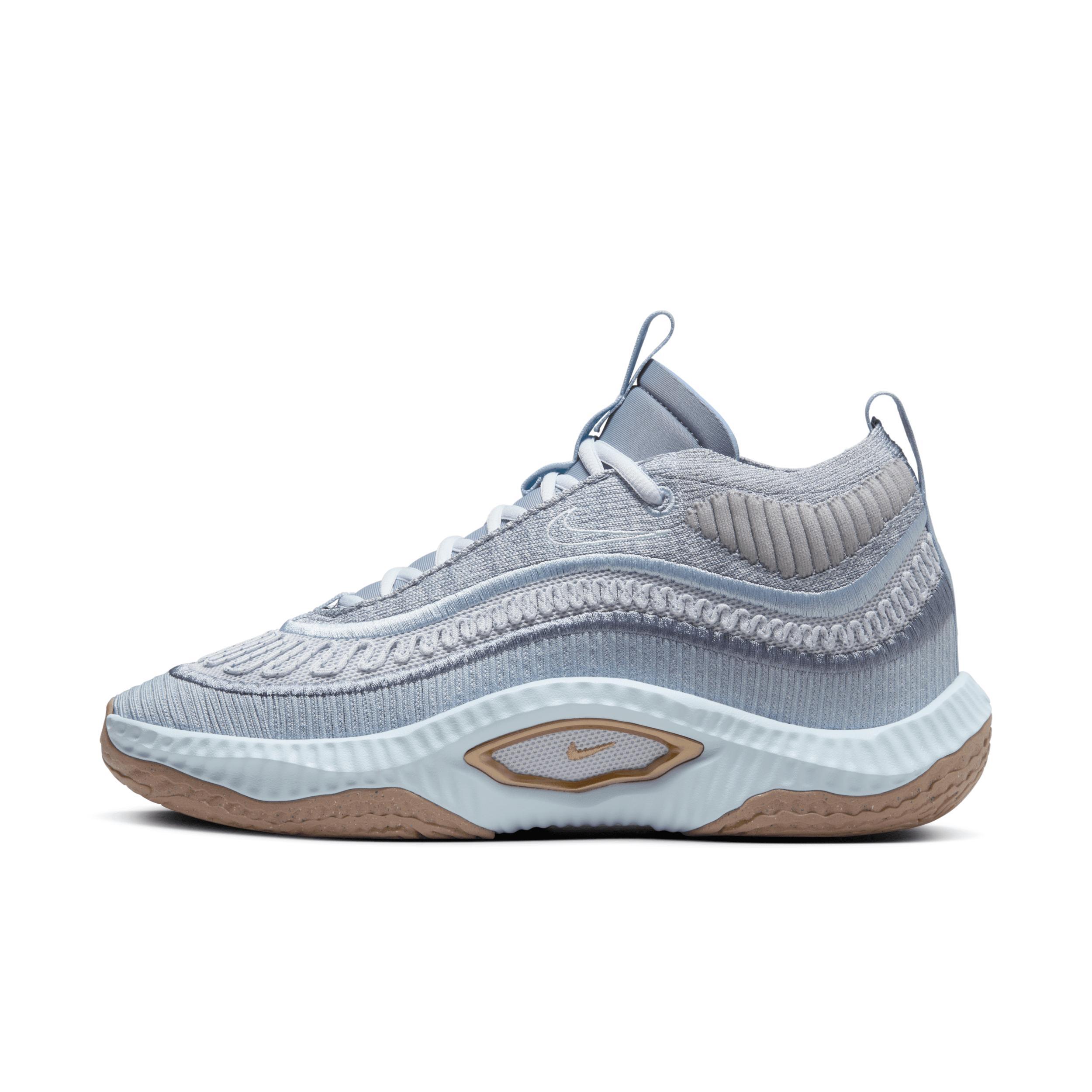 Cosmic Unity 3 Women's Basketball Shoes Product Image