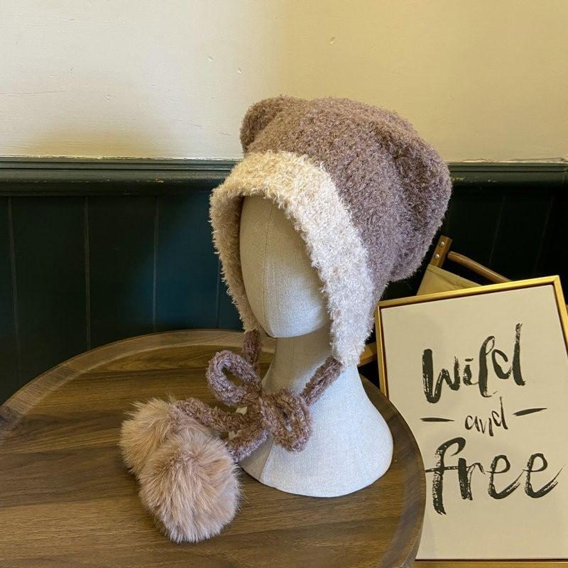 Bear Ear Contrast Trim Pom Pom Knit Bonnet Product Image