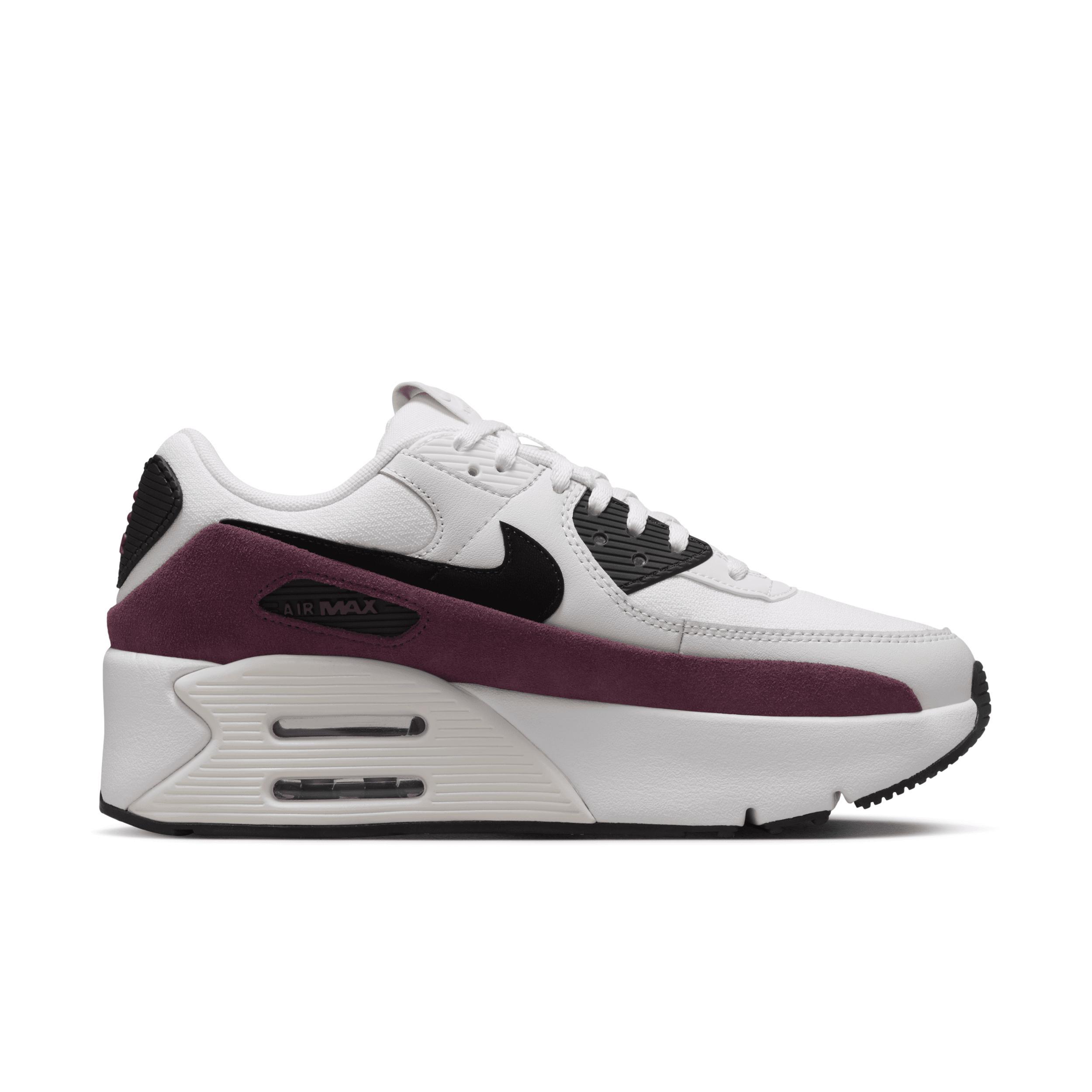 Nike Women's Air Max 90 LV8 Shoes Product Image