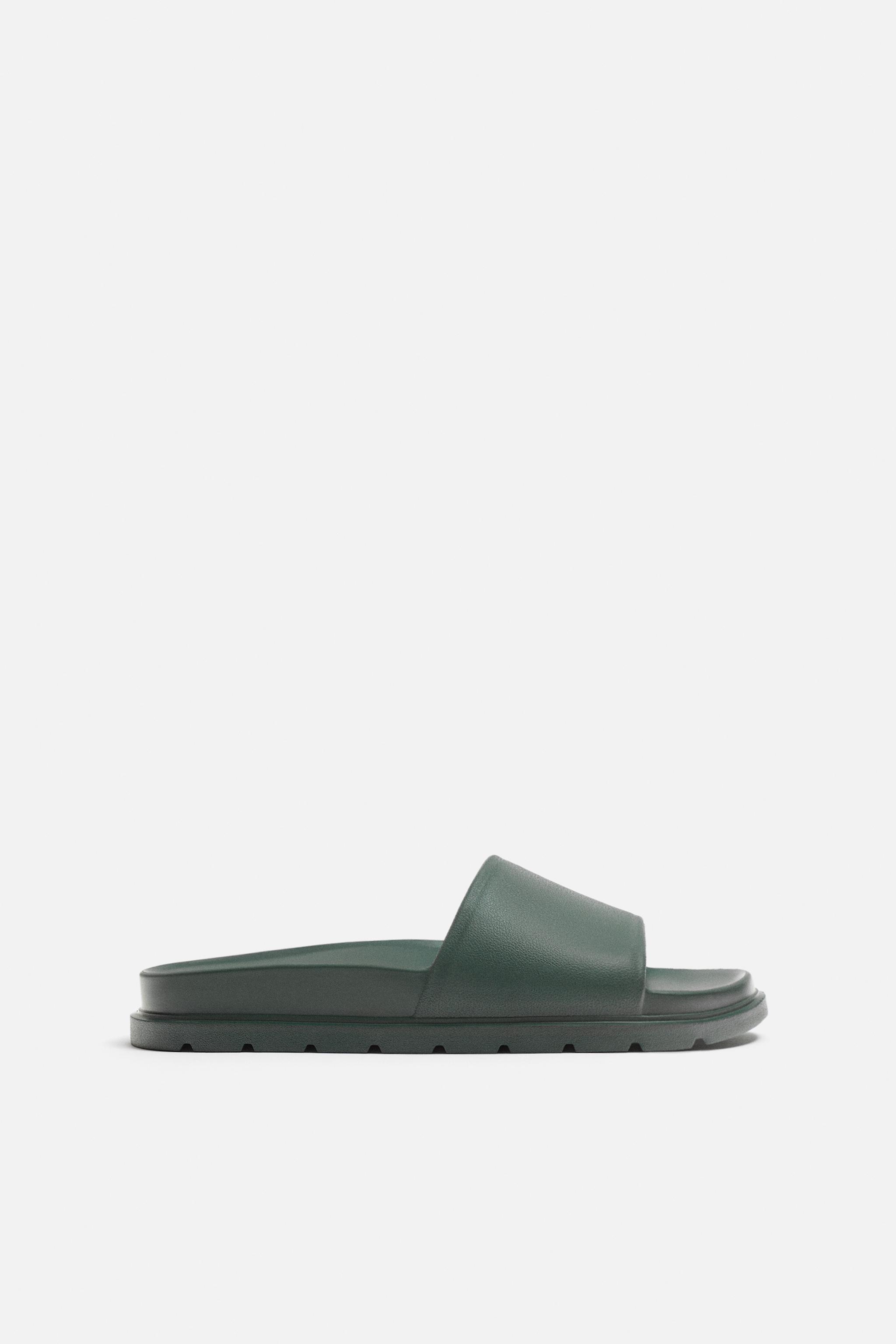 SOLID COLOR SANDALS Product Image