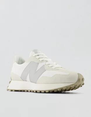 New Balance 327 Sneaker Product Image