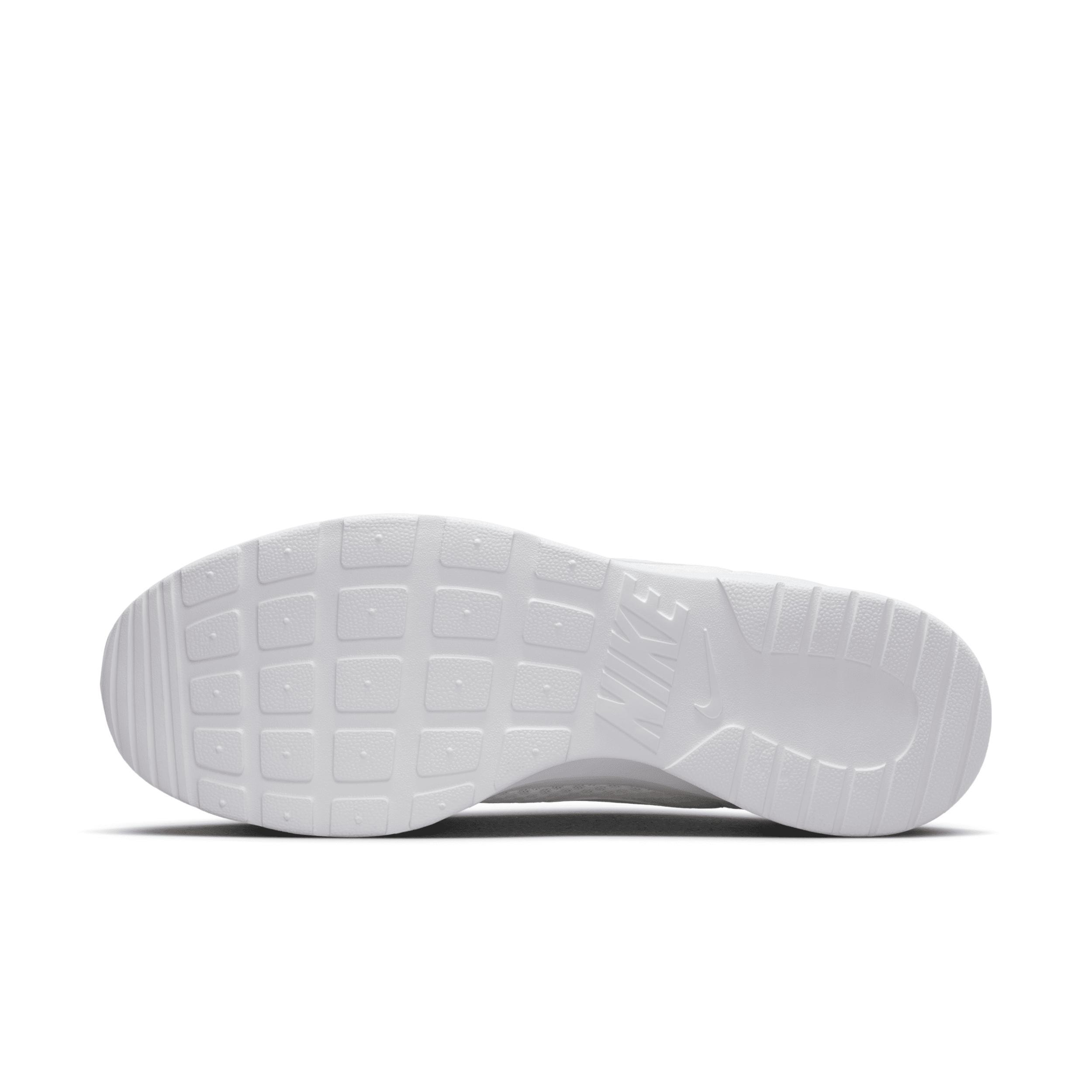 Nike Men's Tanjun EasyOn Shoes Product Image