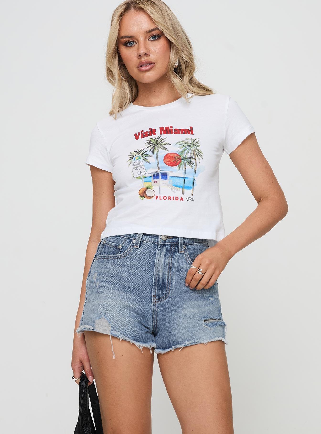 Gratzi Mid Rise Denim Shorts Blue Product Image