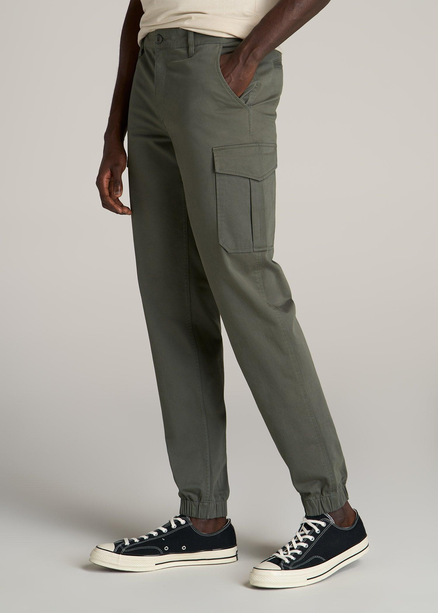 TAPERED-FIT Stretch Cotton Cargo Jogger Pants for Tall Men in Spring Olive Male Product Image