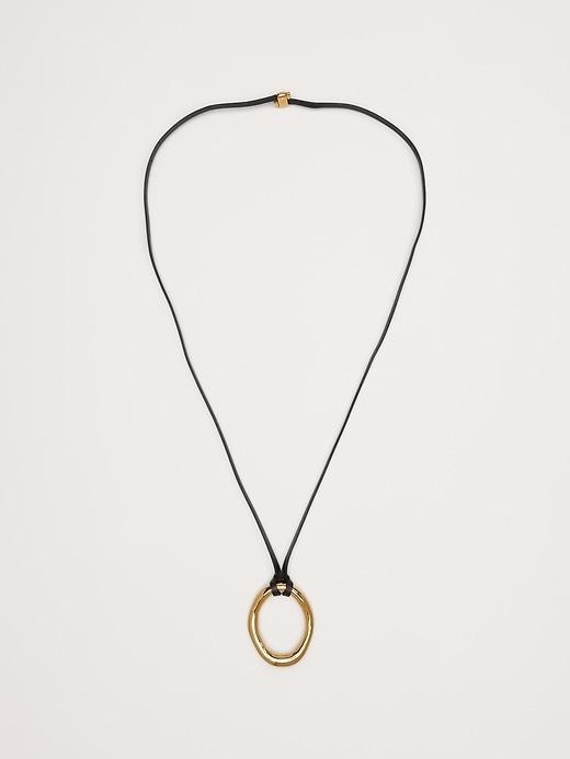 Leather Oval Pendant Necklace Product Image