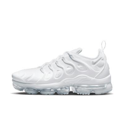 Nike Men's Air VaporMax Plus Shoes Product Image