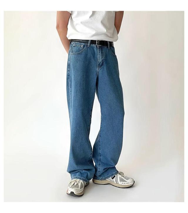 Mid Rise Washed Straight Fit Jeans Product Image