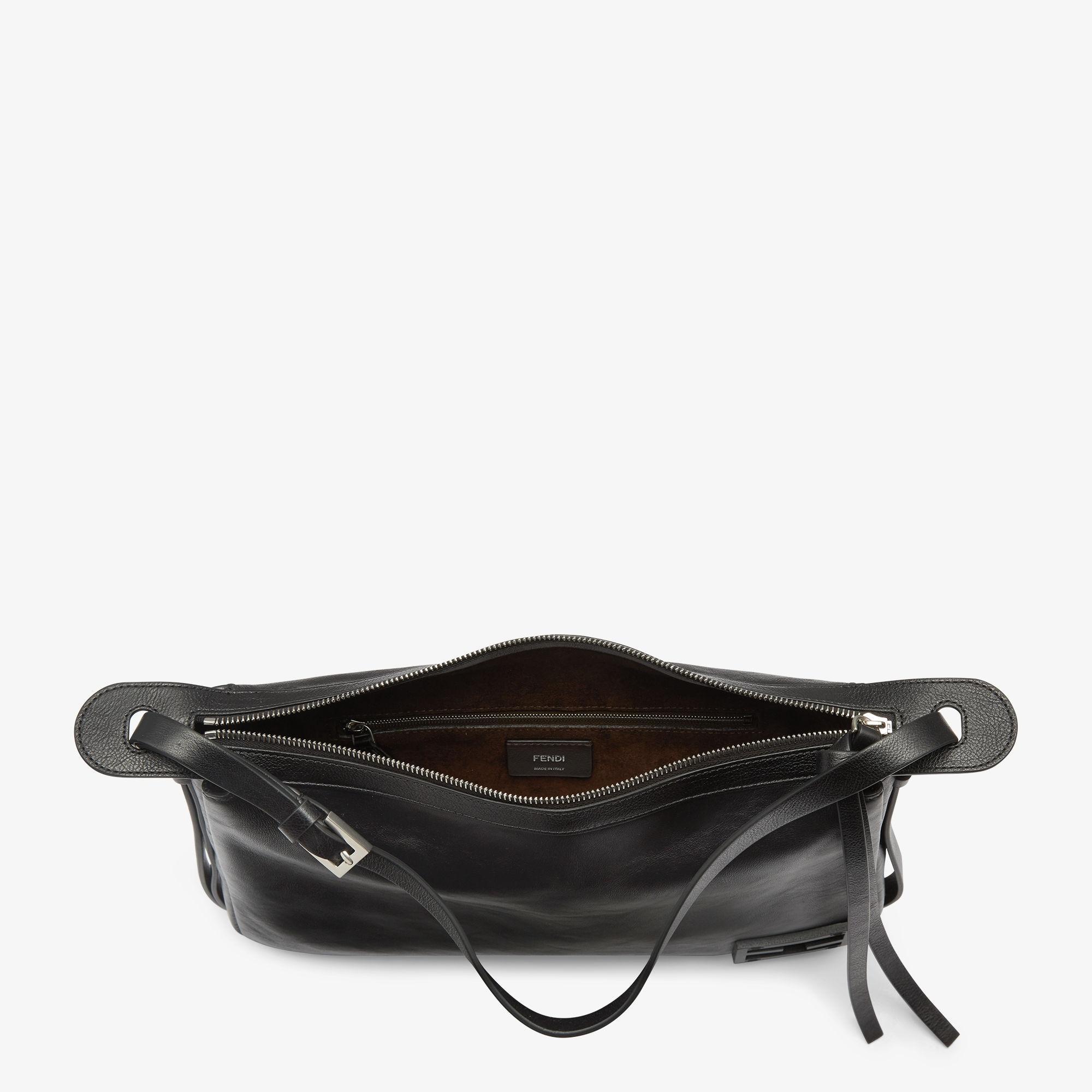 Simply Fendi MediumBlack leather bag Product Image