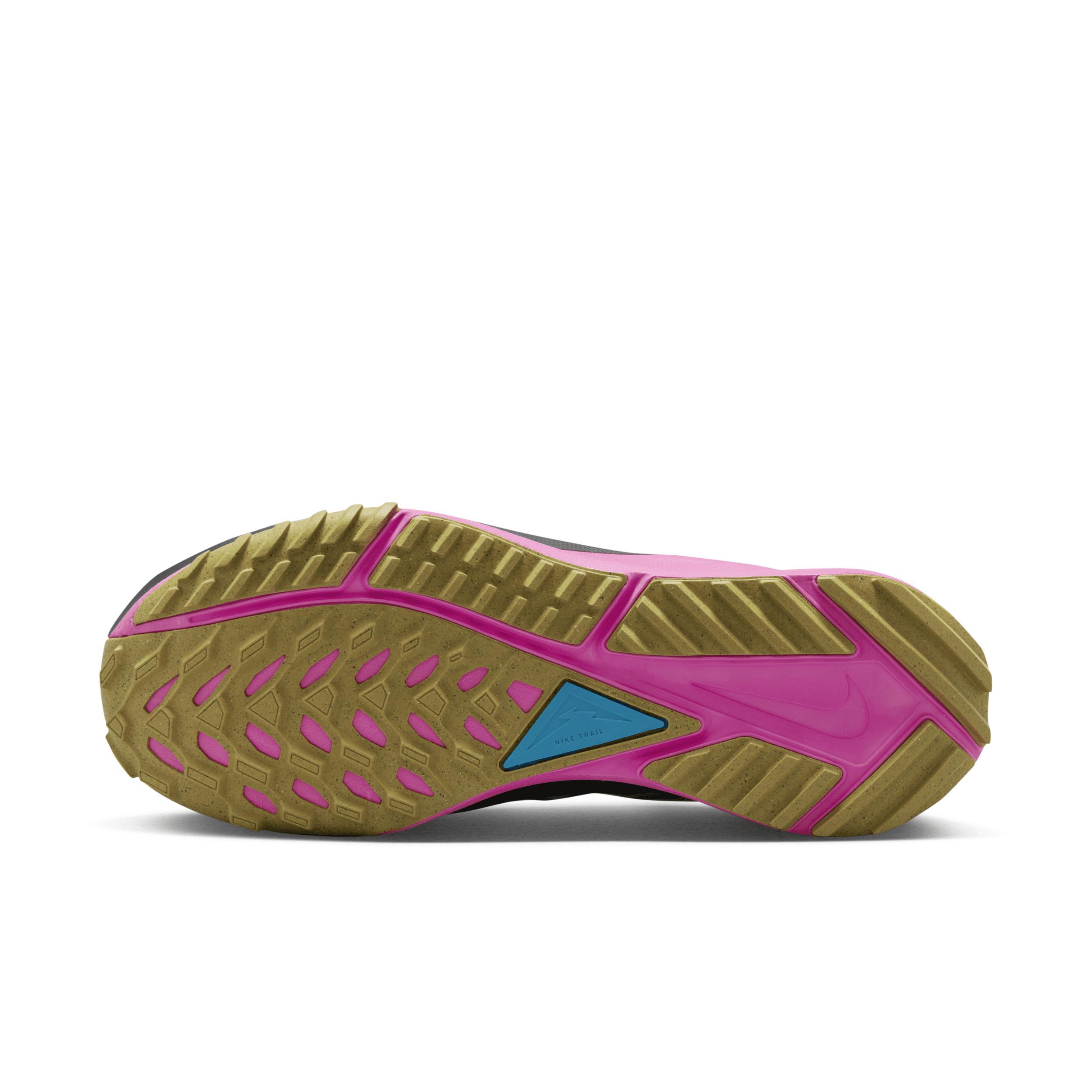 Nike Womens Pegasus Trail 4 Trail Running Shoes Product Image