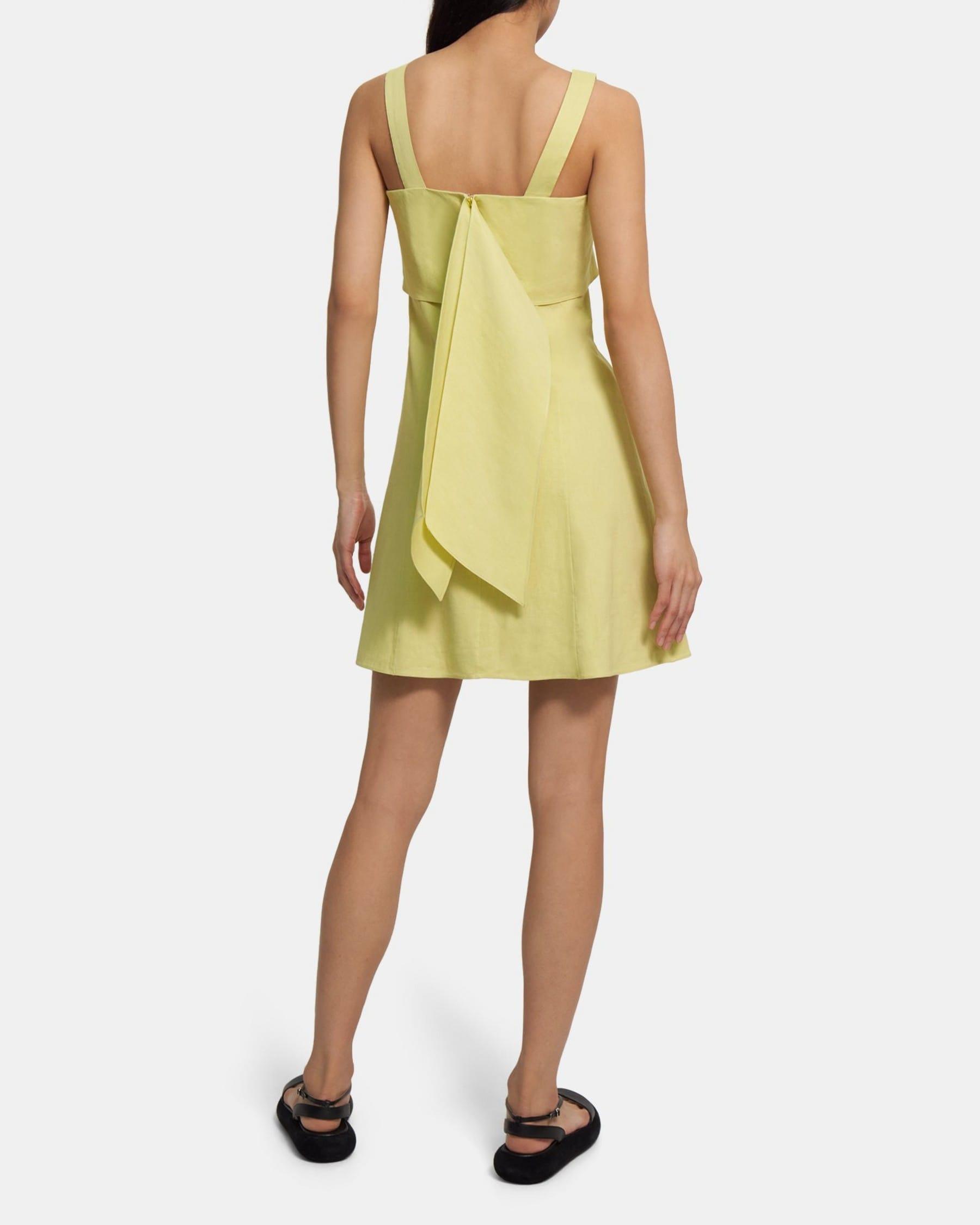 Drape-Back Dress in Stretch Linen Product Image