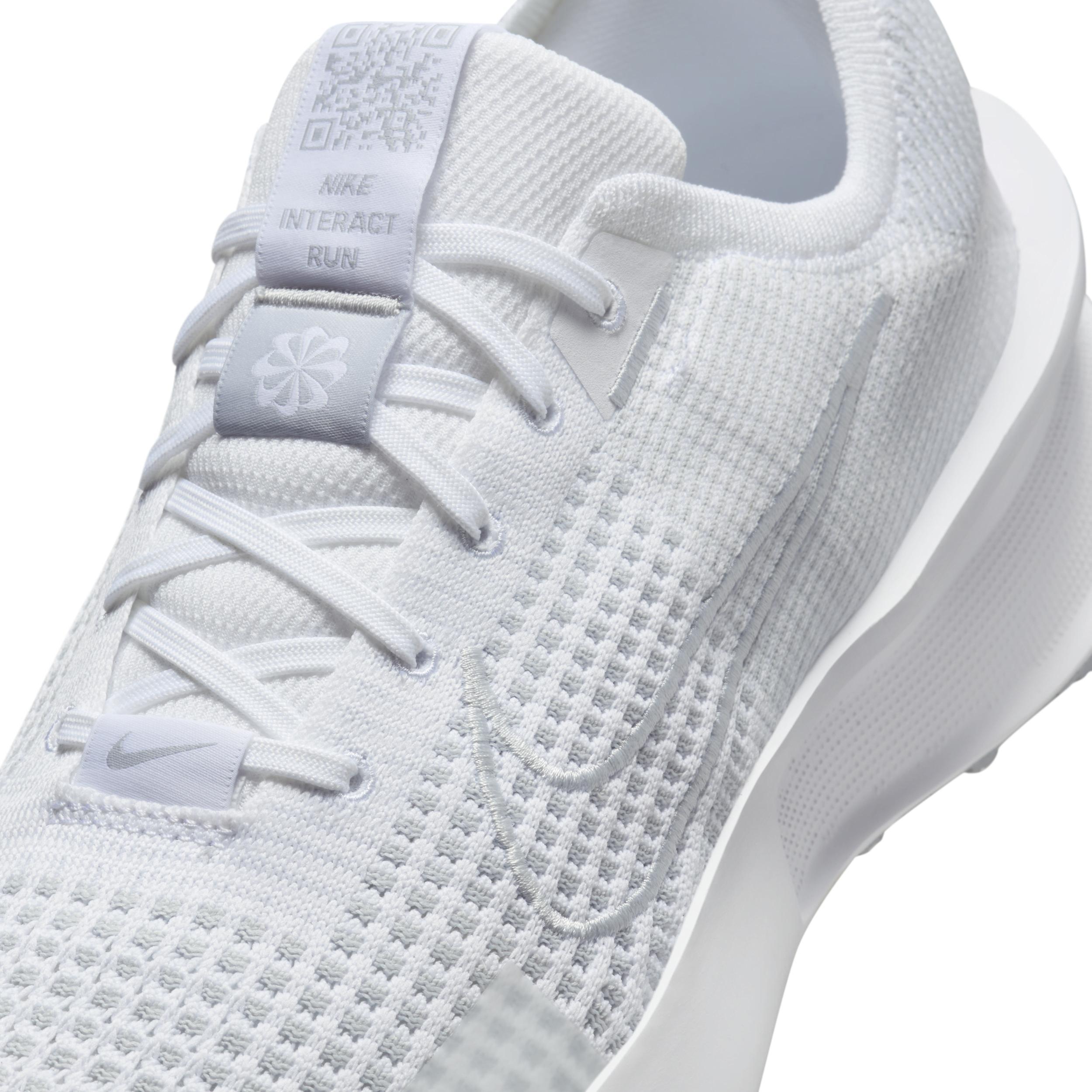 Nike Men's Interact Run Road Running Shoes Product Image