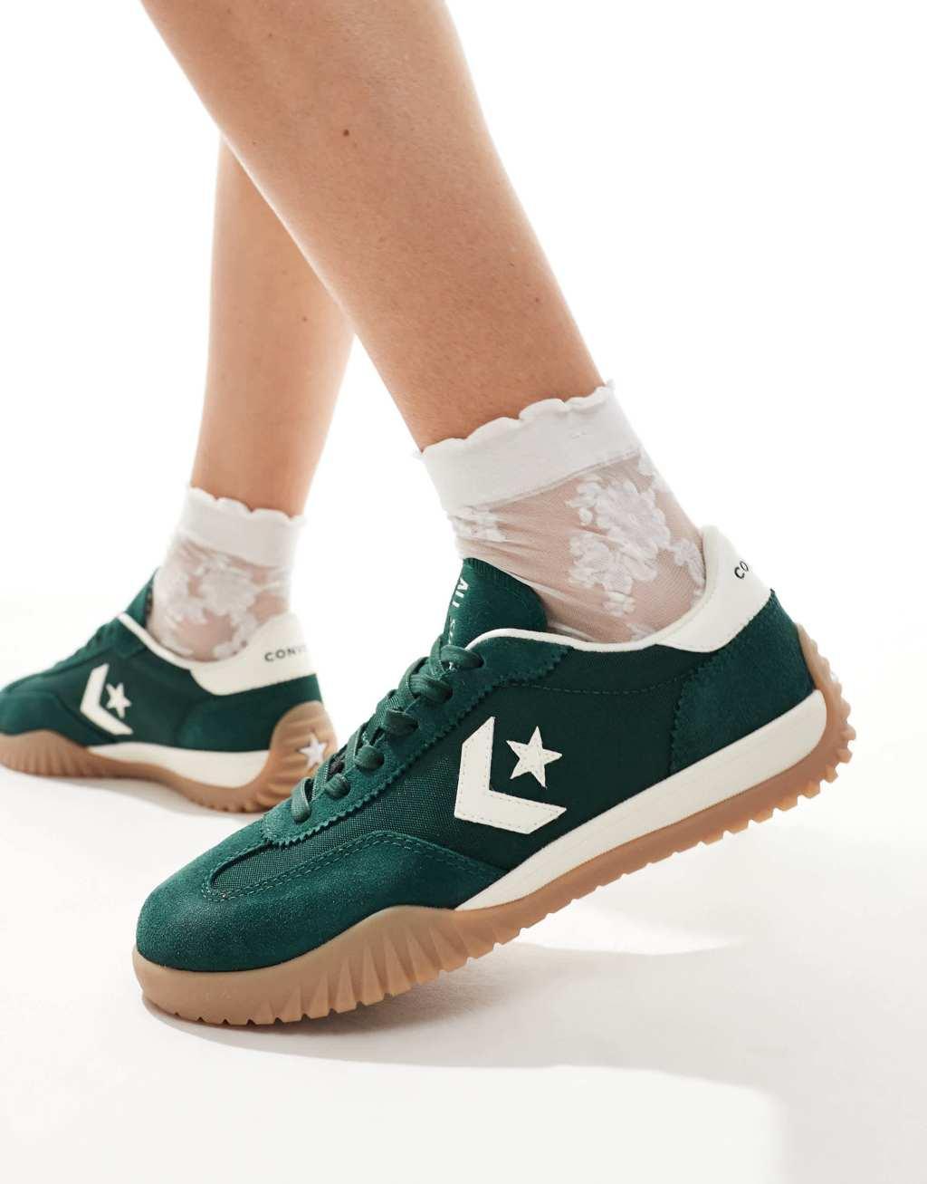 Converse Run Star sneakers in green Product Image