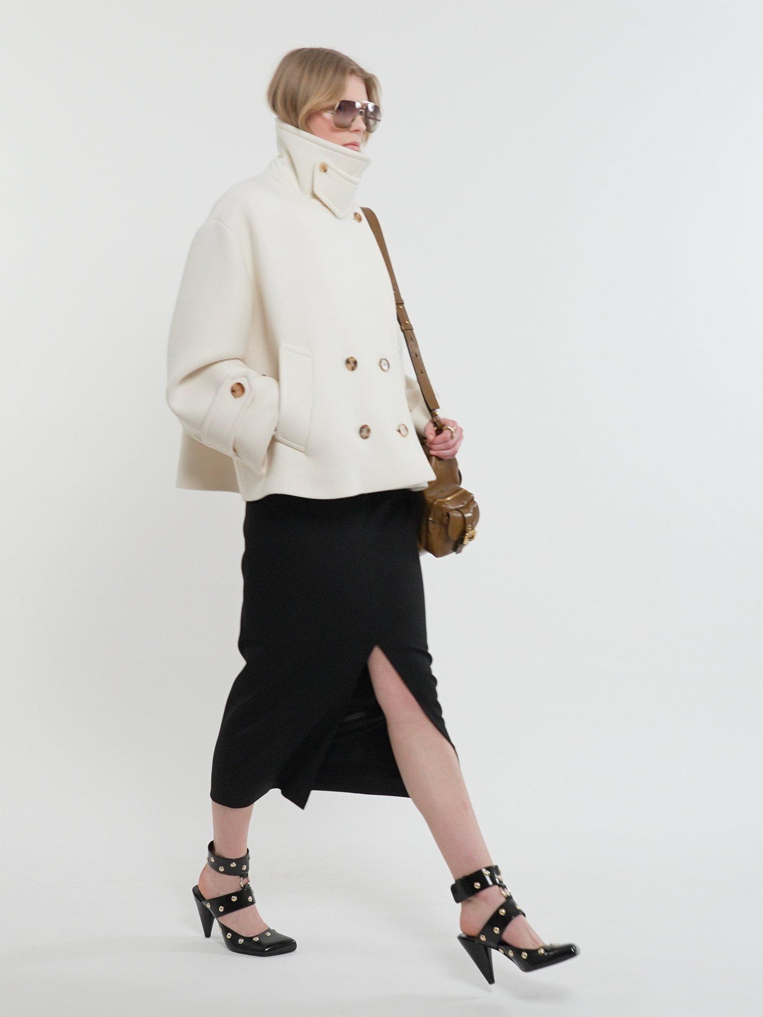 Oversized short coat in wool Product Image