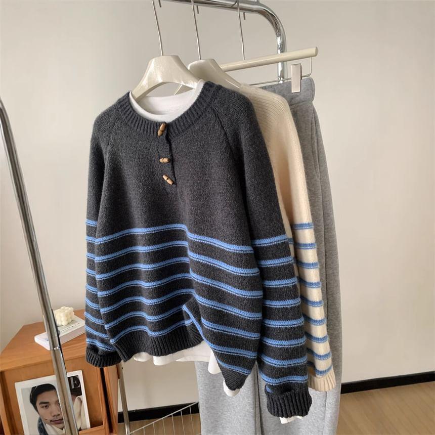 Round Neck Striped Sweater Product Image