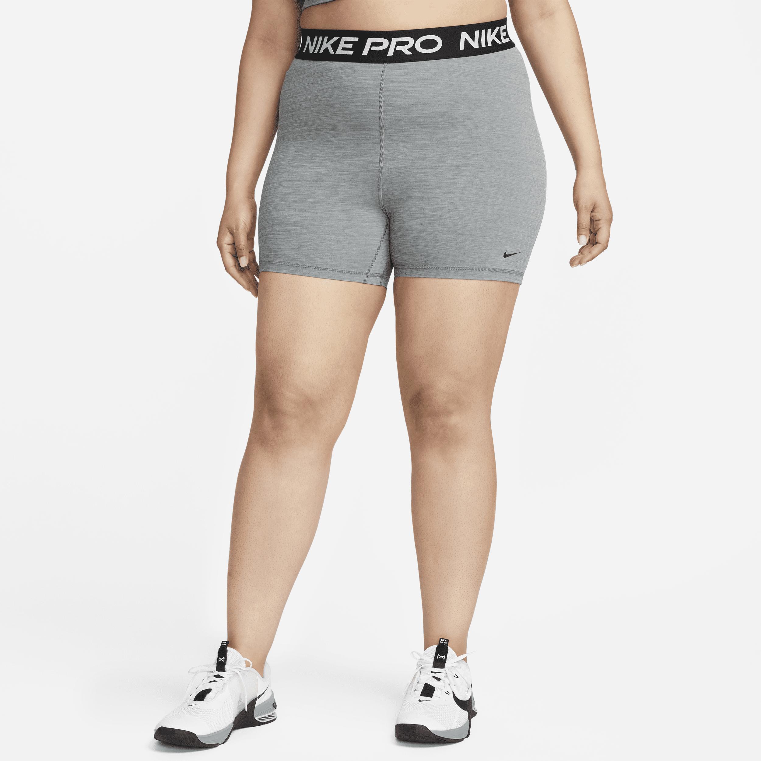 Womens Nike Pro 365 5 Shorts (Plus Size) Product Image