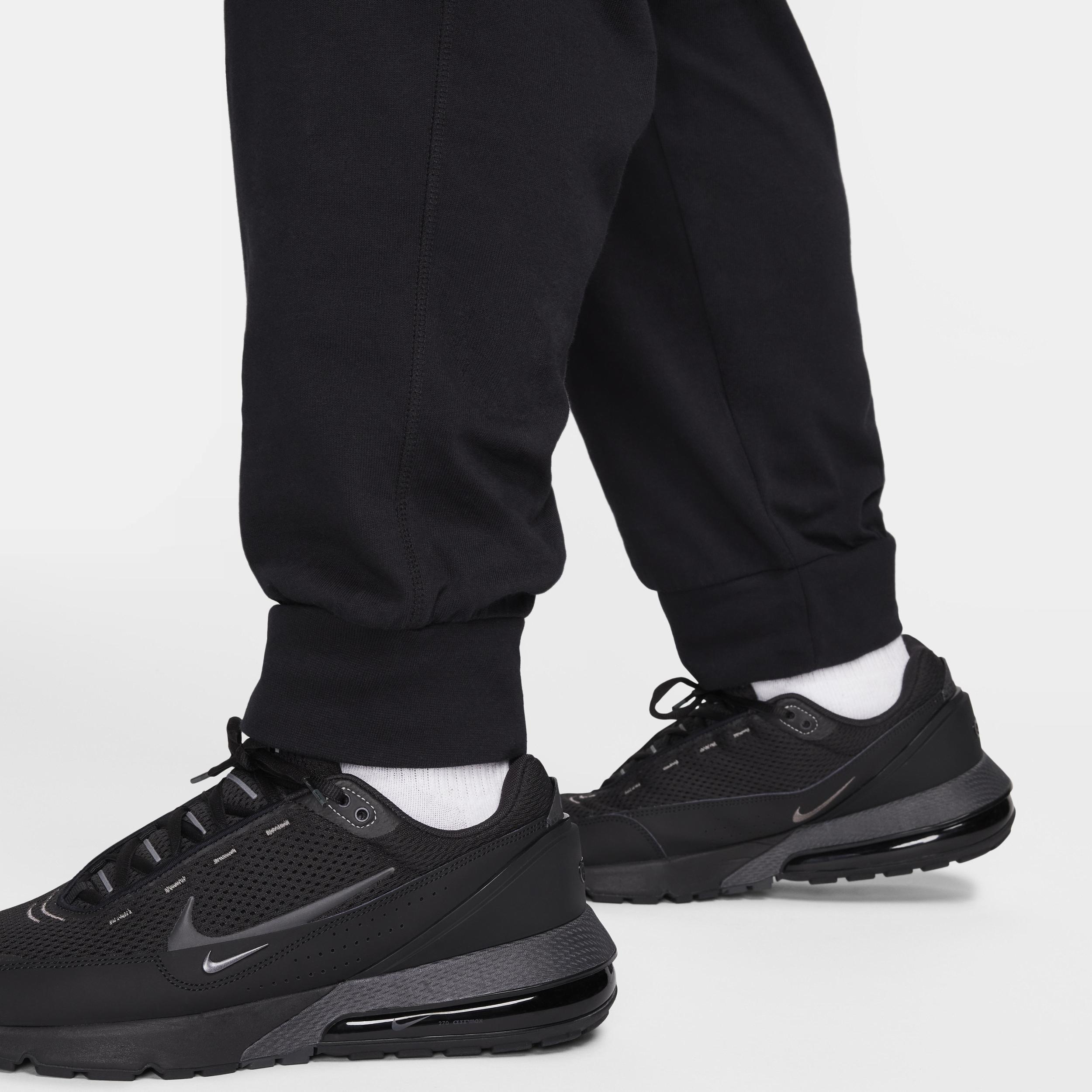 Nike Men's Club Knit Jogger Pants Product Image