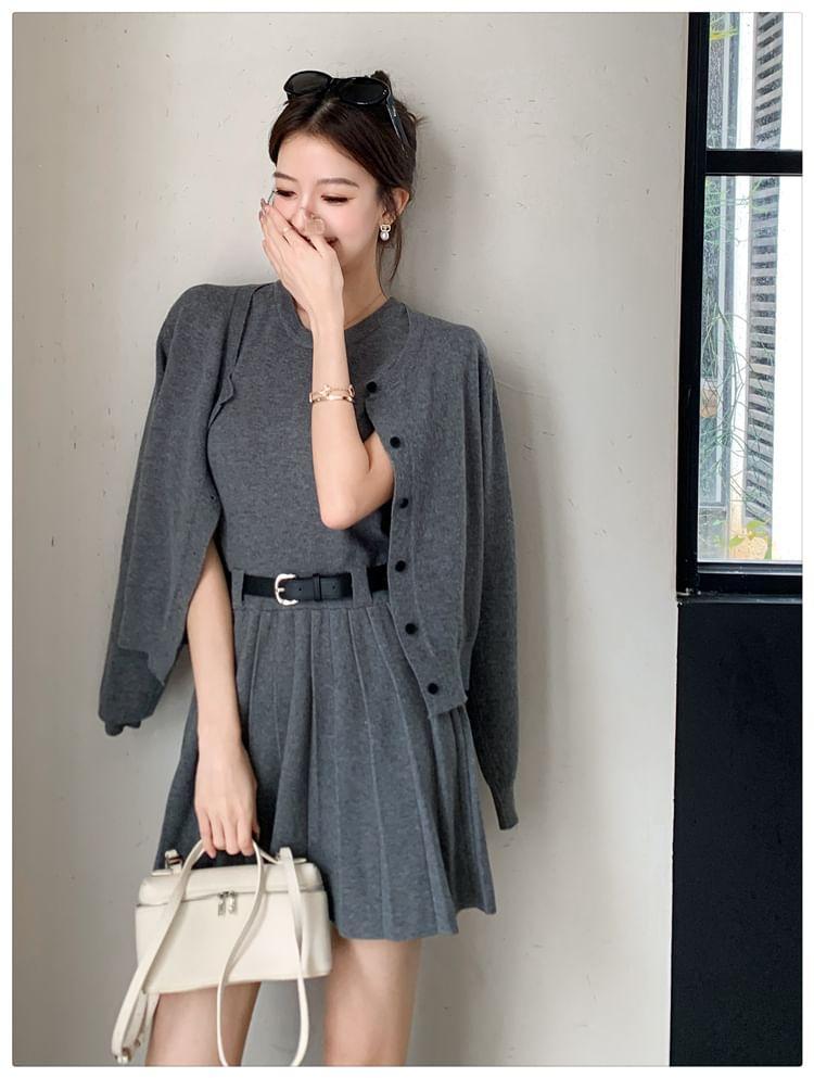 Set: Sleeveless Round Neck Plain Pleated Knit Mini A-Line Dress + Round Neck Cardigan + Belt Product Image