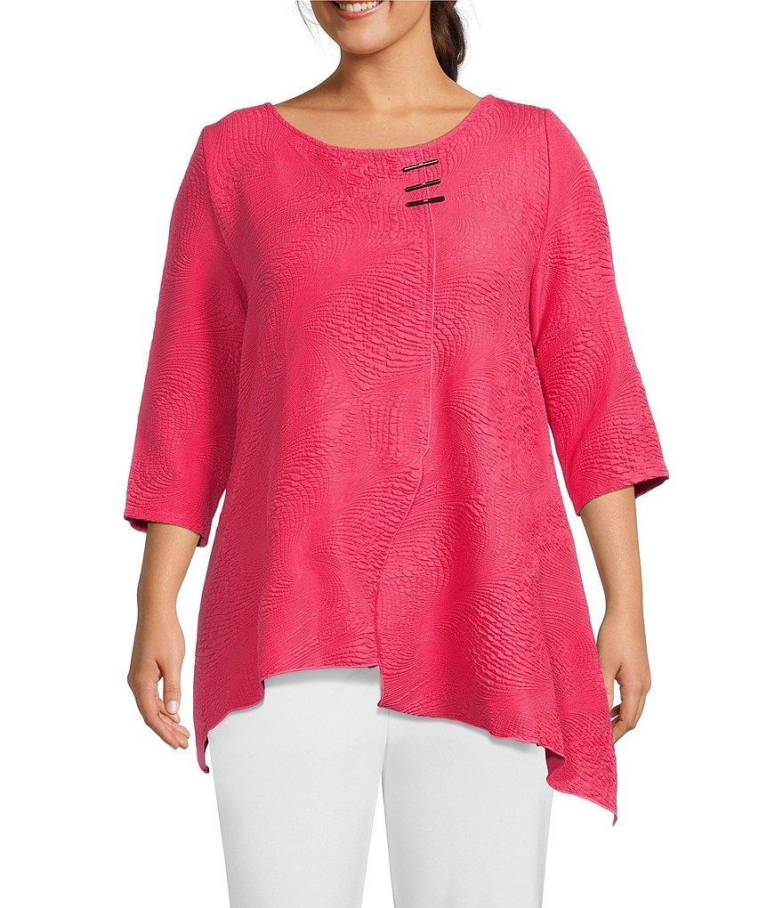 IC Collection Plus Size Wave Textured Knit Boat Neck Toggle Button Trim 3/4 Sleeve Asymmetric Hem Tunic Product Image