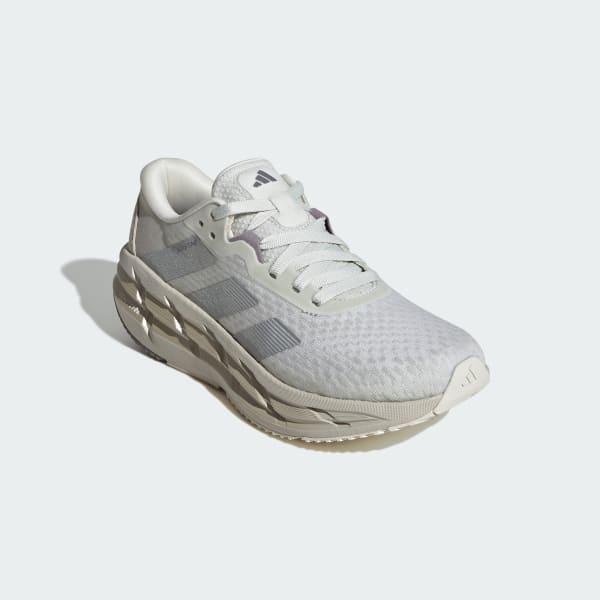 Adistar 3 Running Shoes Product Image