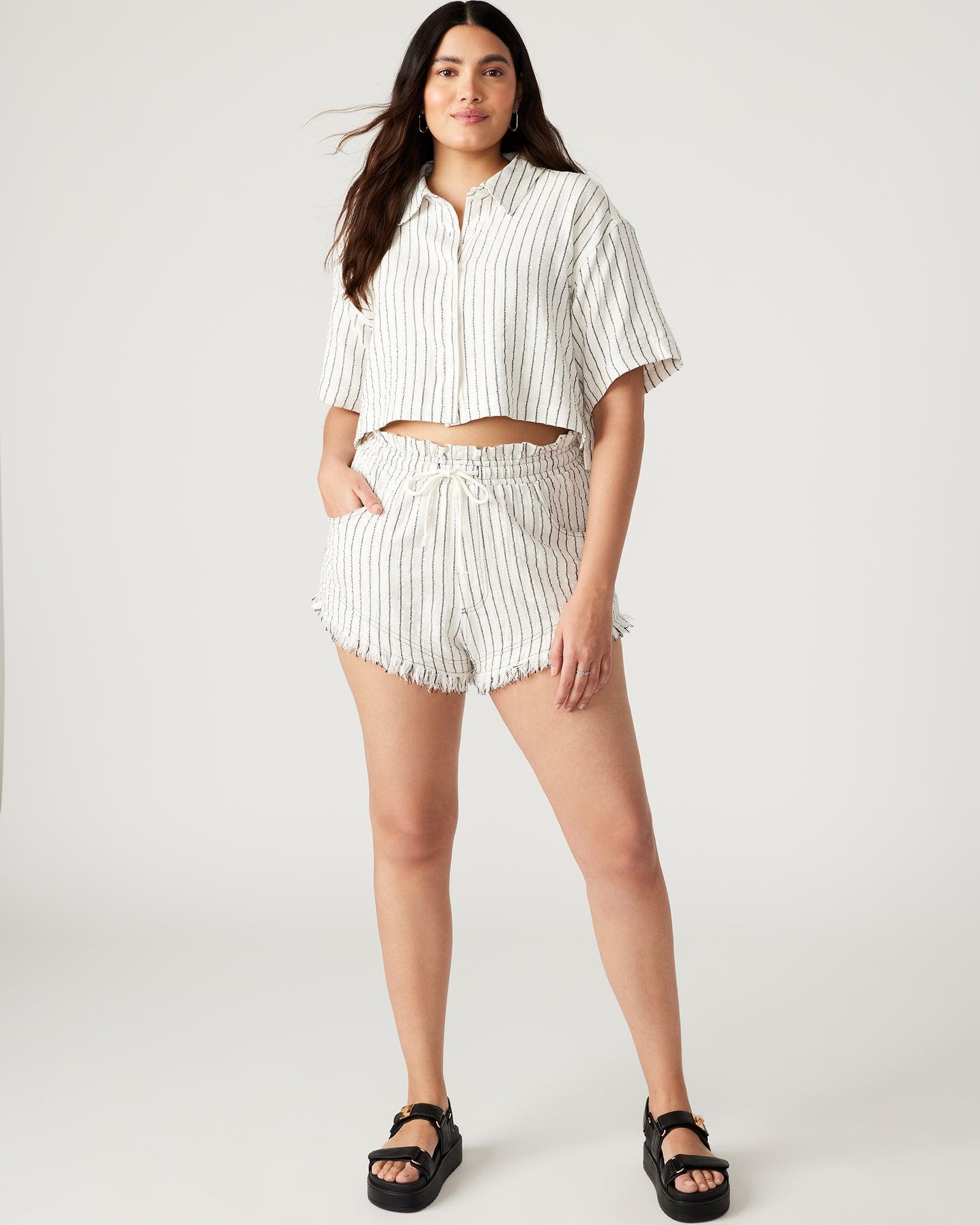 MARI SHORTS WHITE/BLACK Female Product Image