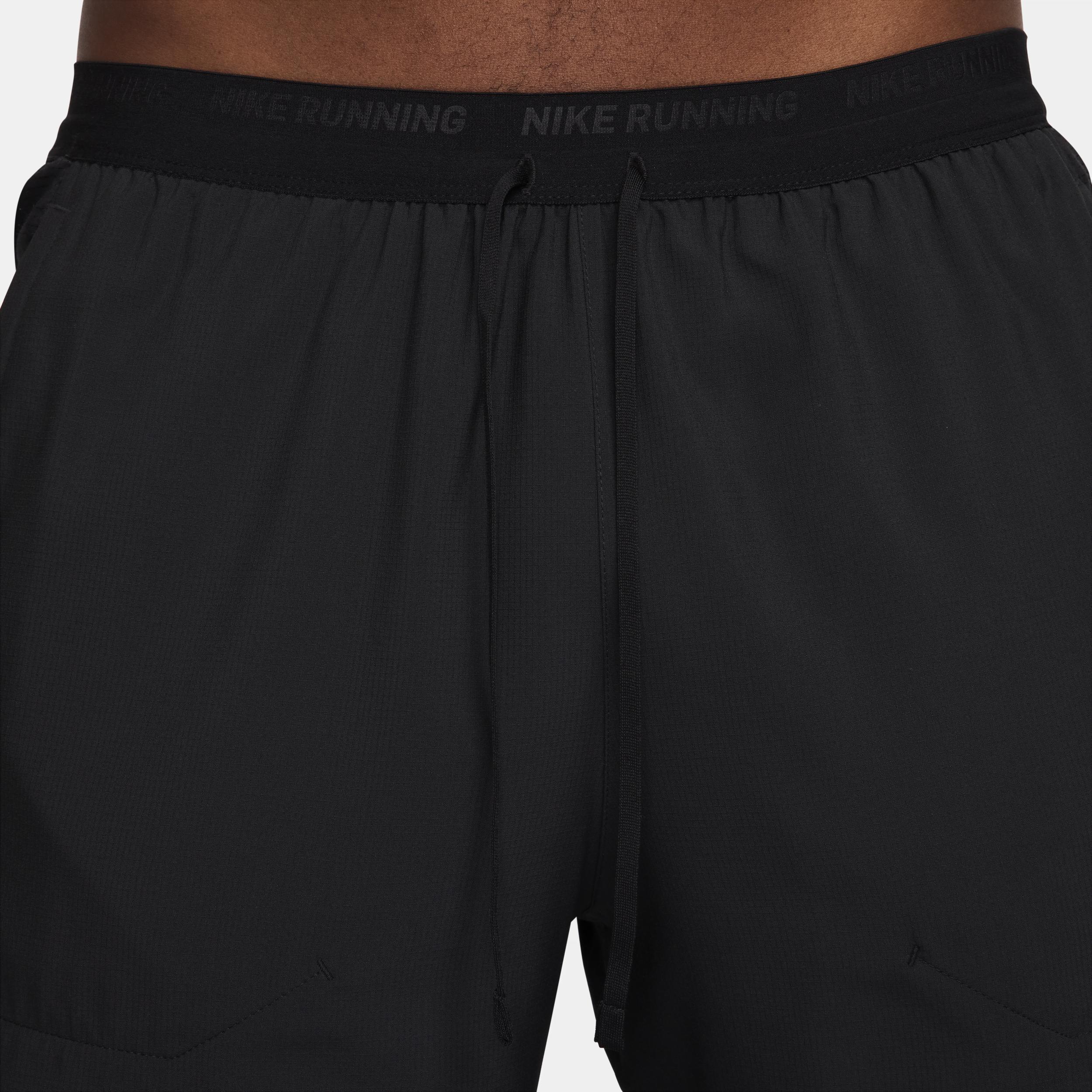 Nike Men's Stride Dri-FIT 7" 2-in-1 Running Shorts Product Image