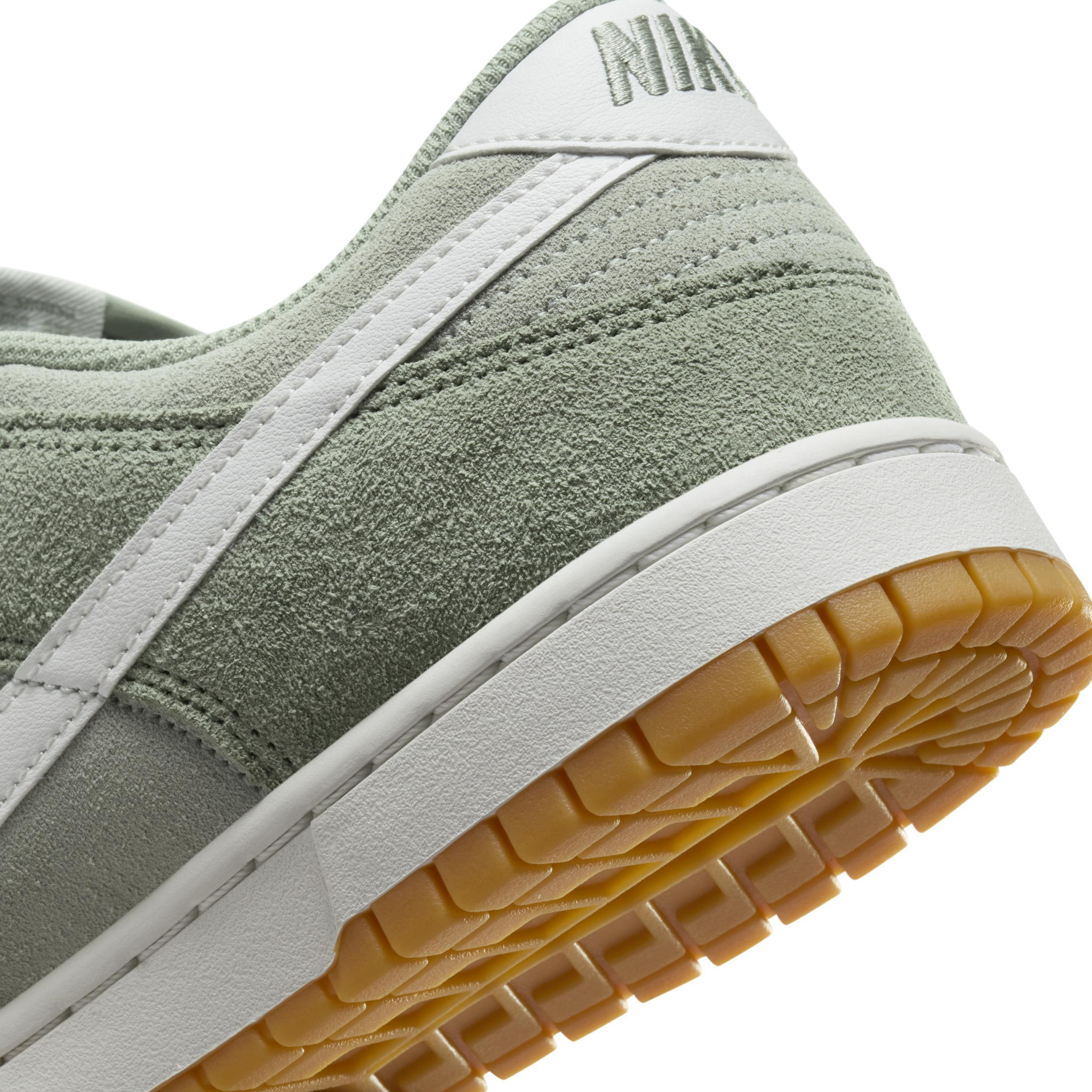 Nike Dunk Low Retro SE Men's Shoes Product Image