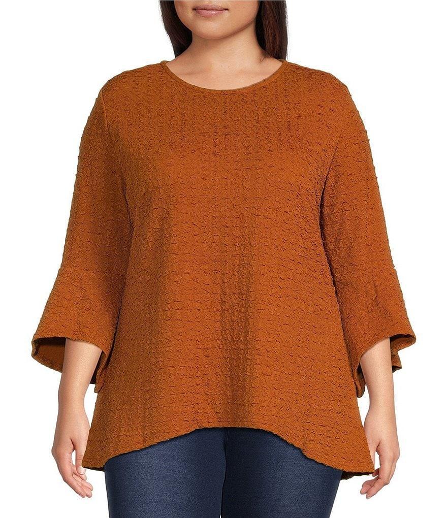 Calessa Plus Size Textured Knit Crew Neck 3/4 Sleeve Tunic Product Image