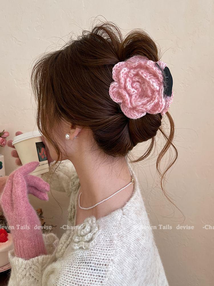 Floral Yarn Acrylic Hair Claw Clip Product Image