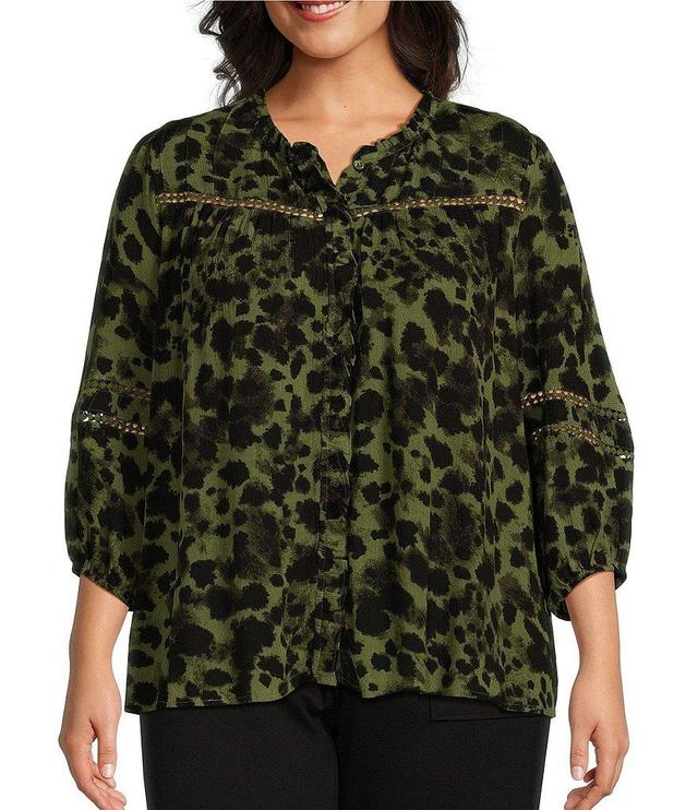 Intro Plus Size Crinkle Gauze Ink Blot Print Split V-Neck 3/4 Sleeve Lace Inset Pleated Peasant Top Product Image