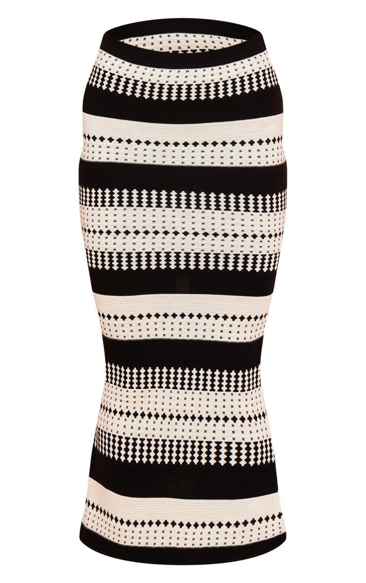 Monochrome Contrast Knit Mid Rise Maxi Skirt Product Image