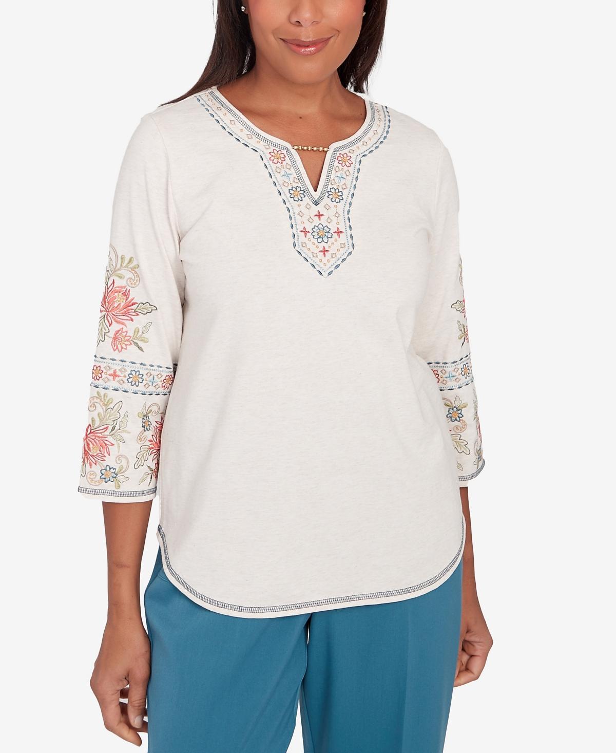 Alfred Dunner Sedona Sky Womens Sedona Split Neck Embroidered Top Product Image