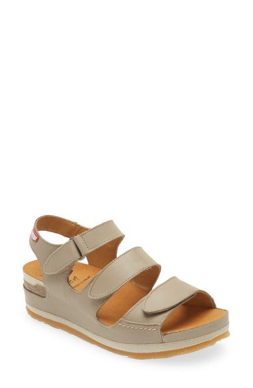 On Foot 201 Slingback Platform Sandal Product Image