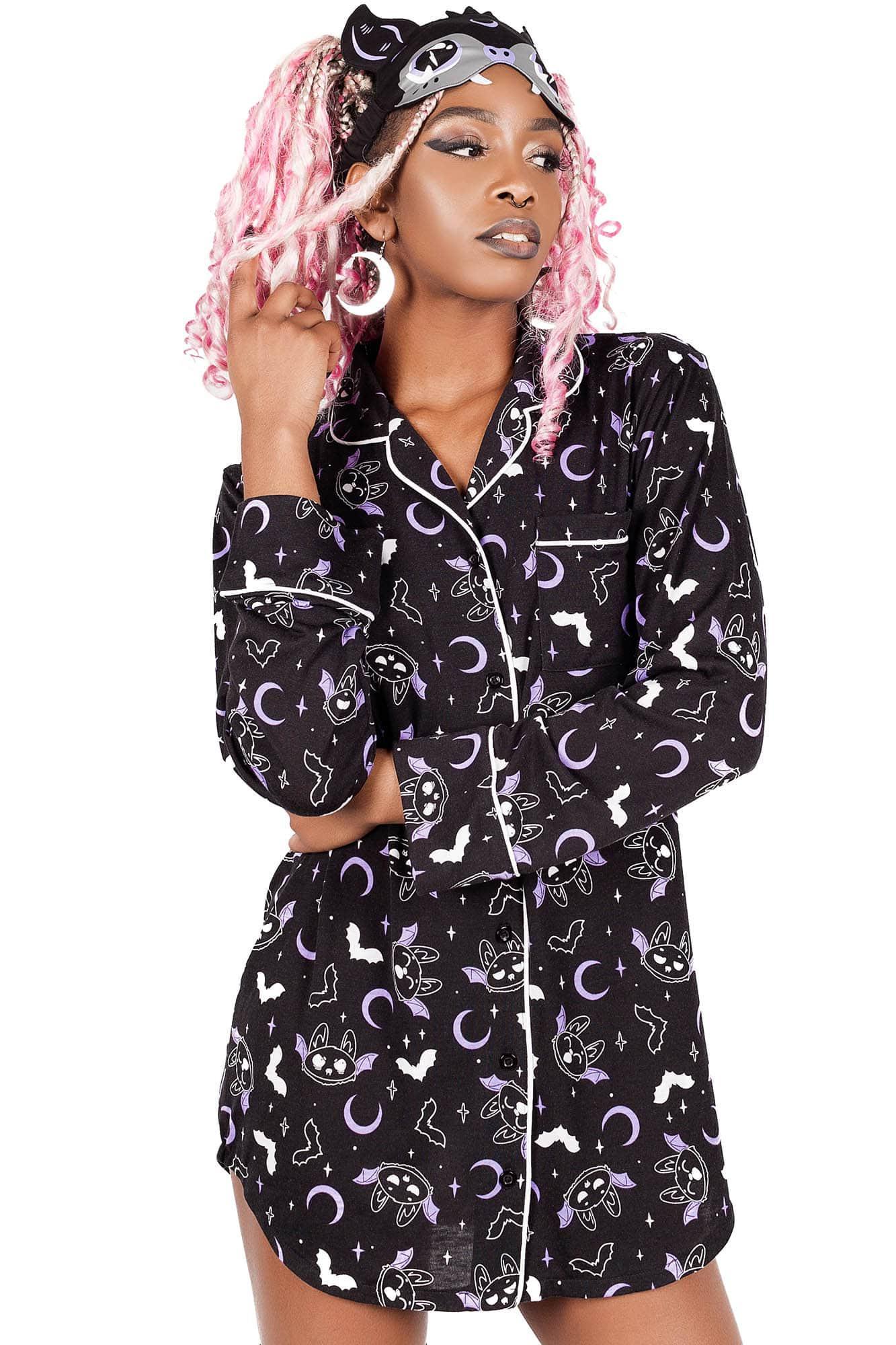 Batty Lounge Shirt Female Product Image