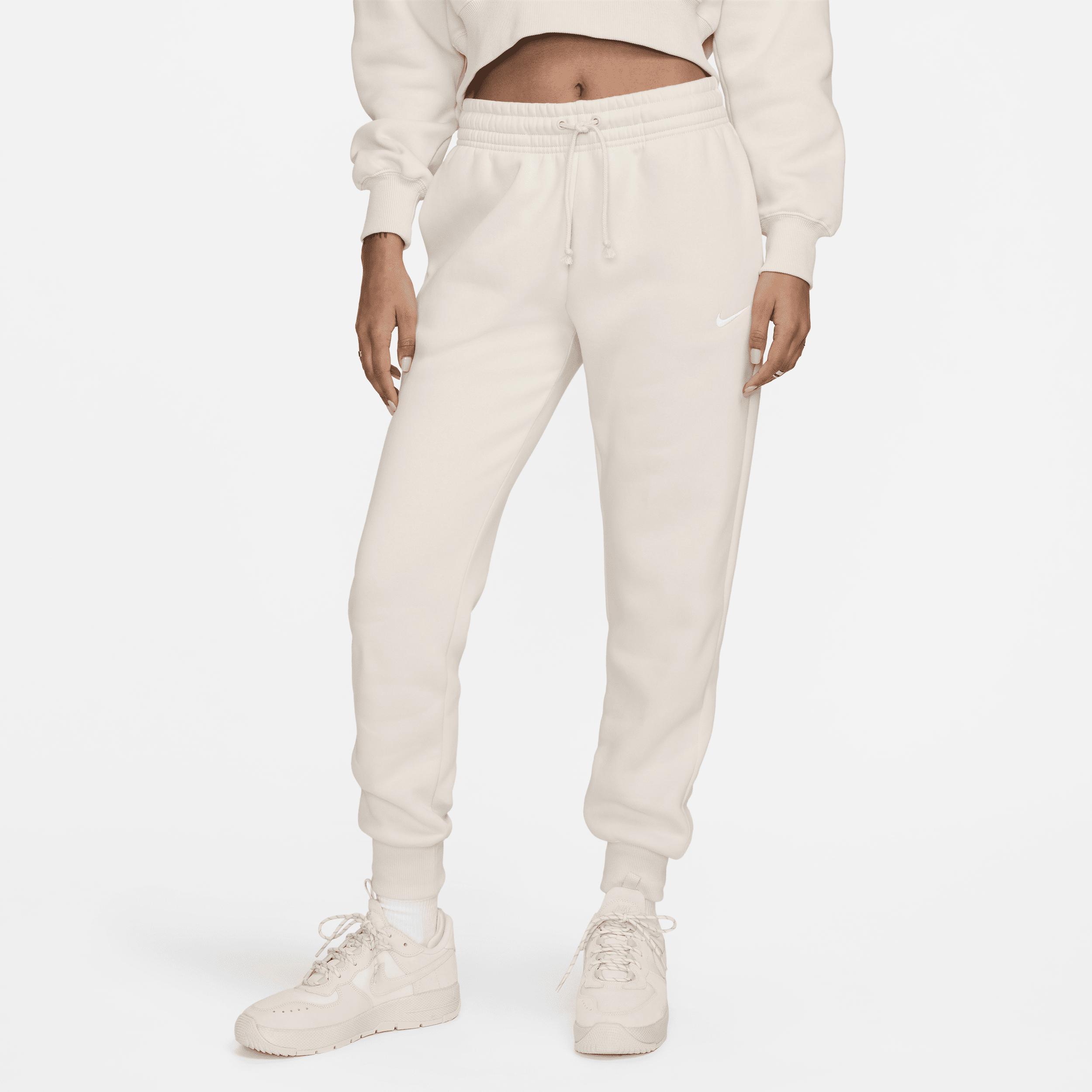 Nike Sportswear Phoenix Fleece Women's Mid-Rise Sweatpants Product Image