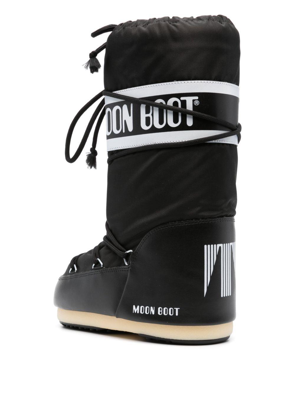 Icon panelled waterproof boots Product Image