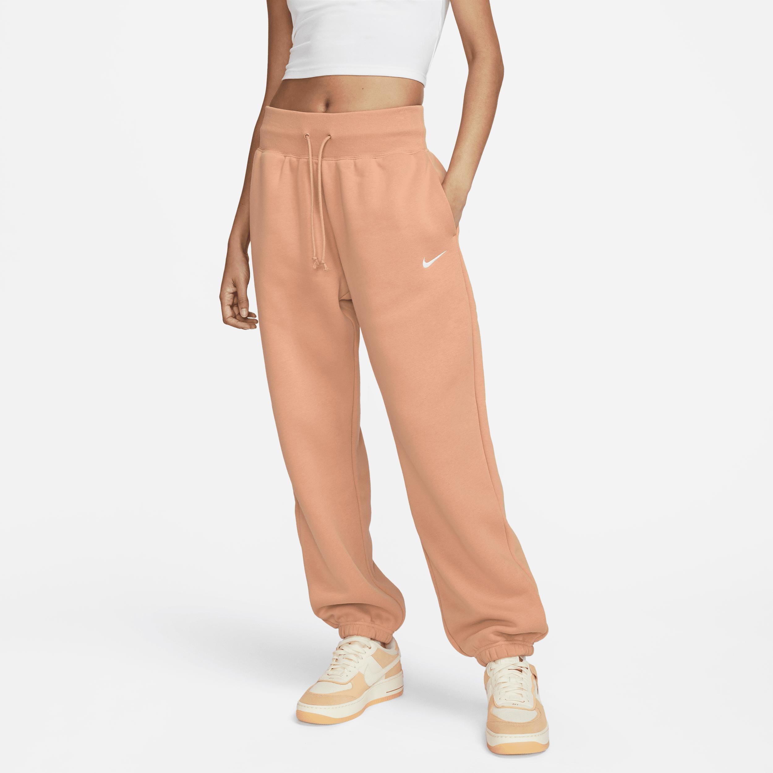 Women's Nike Sportswear Phoenix Fleece High-Waisted Oversized Sweatpants Product Image