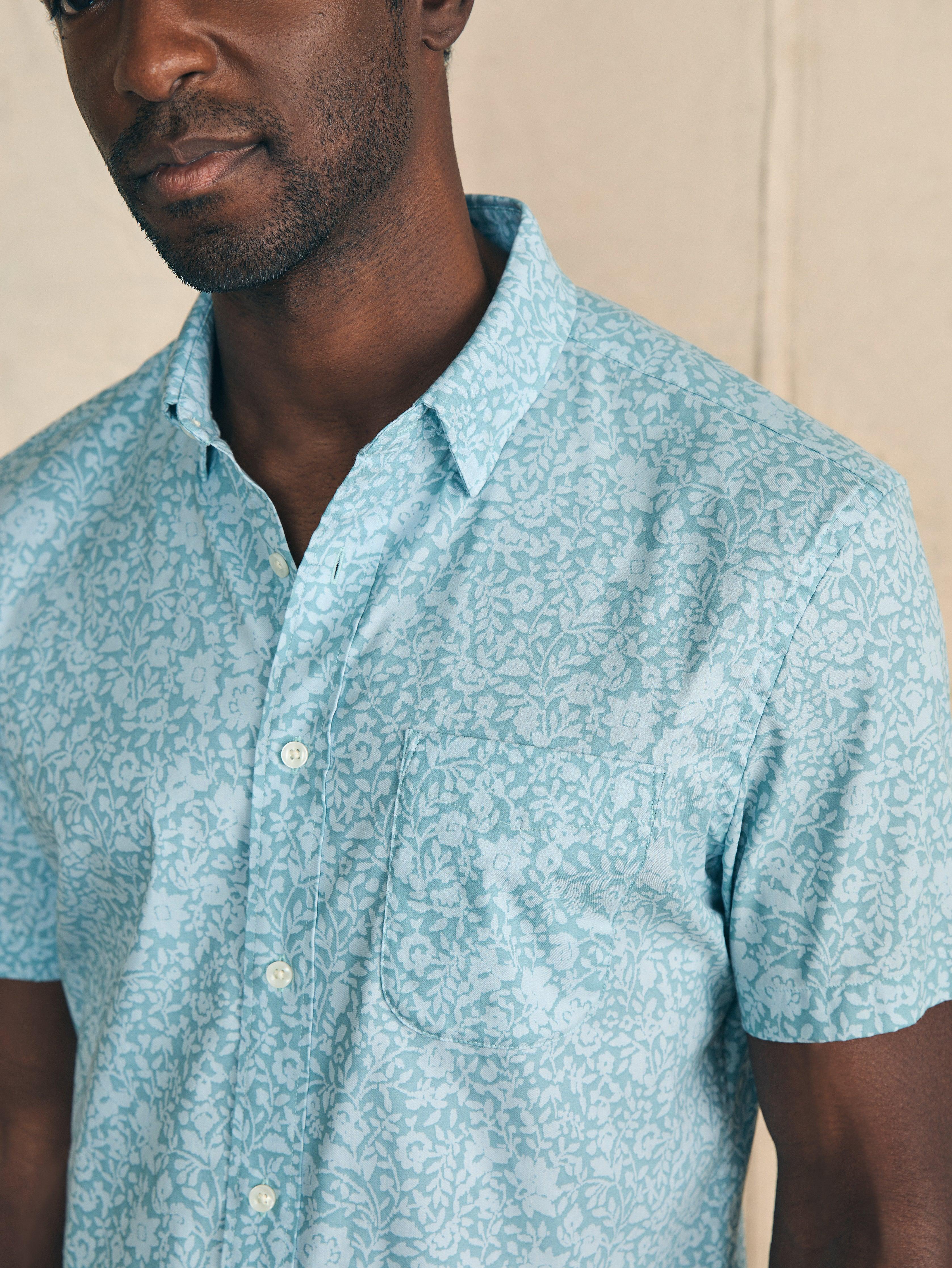 Movement™ Short-Sleeve Shirt - Blue Wave Botanic Male Product Image