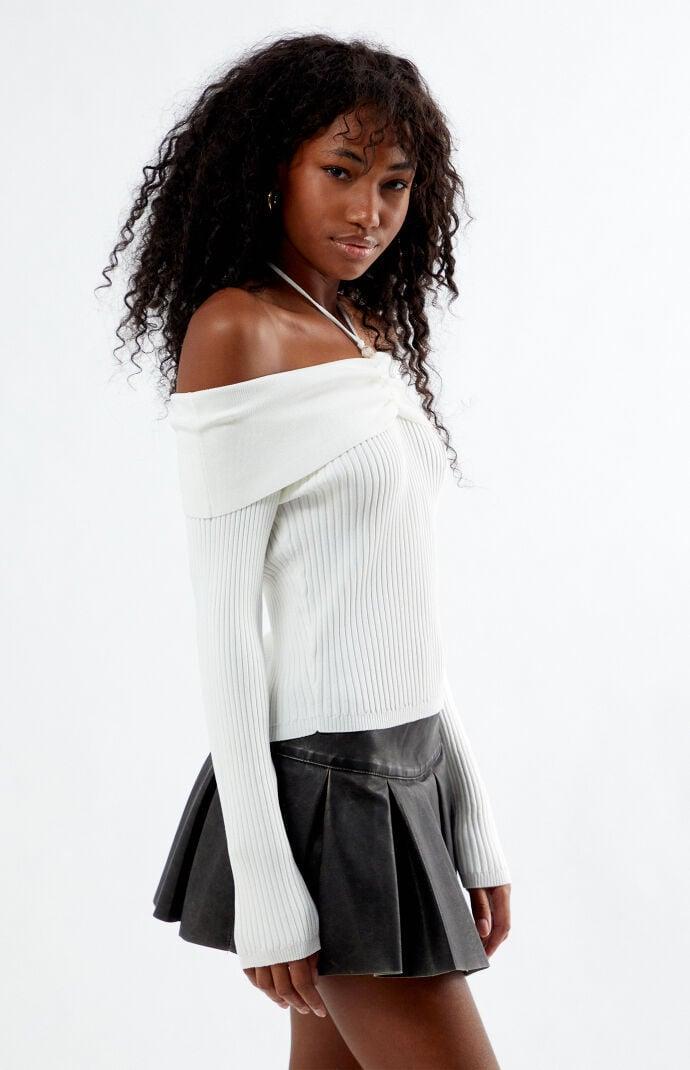 Glamorous Women's Off-The-Shoulder Sweater Product Image