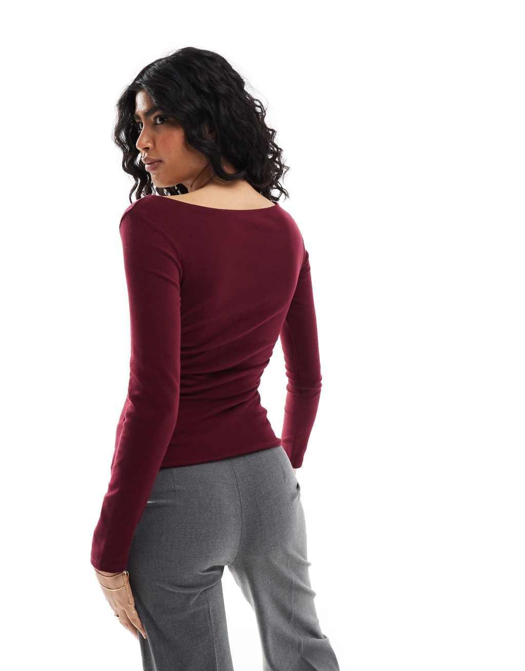 Stradivarius slash neck long sleeve top in burgundy Product Image